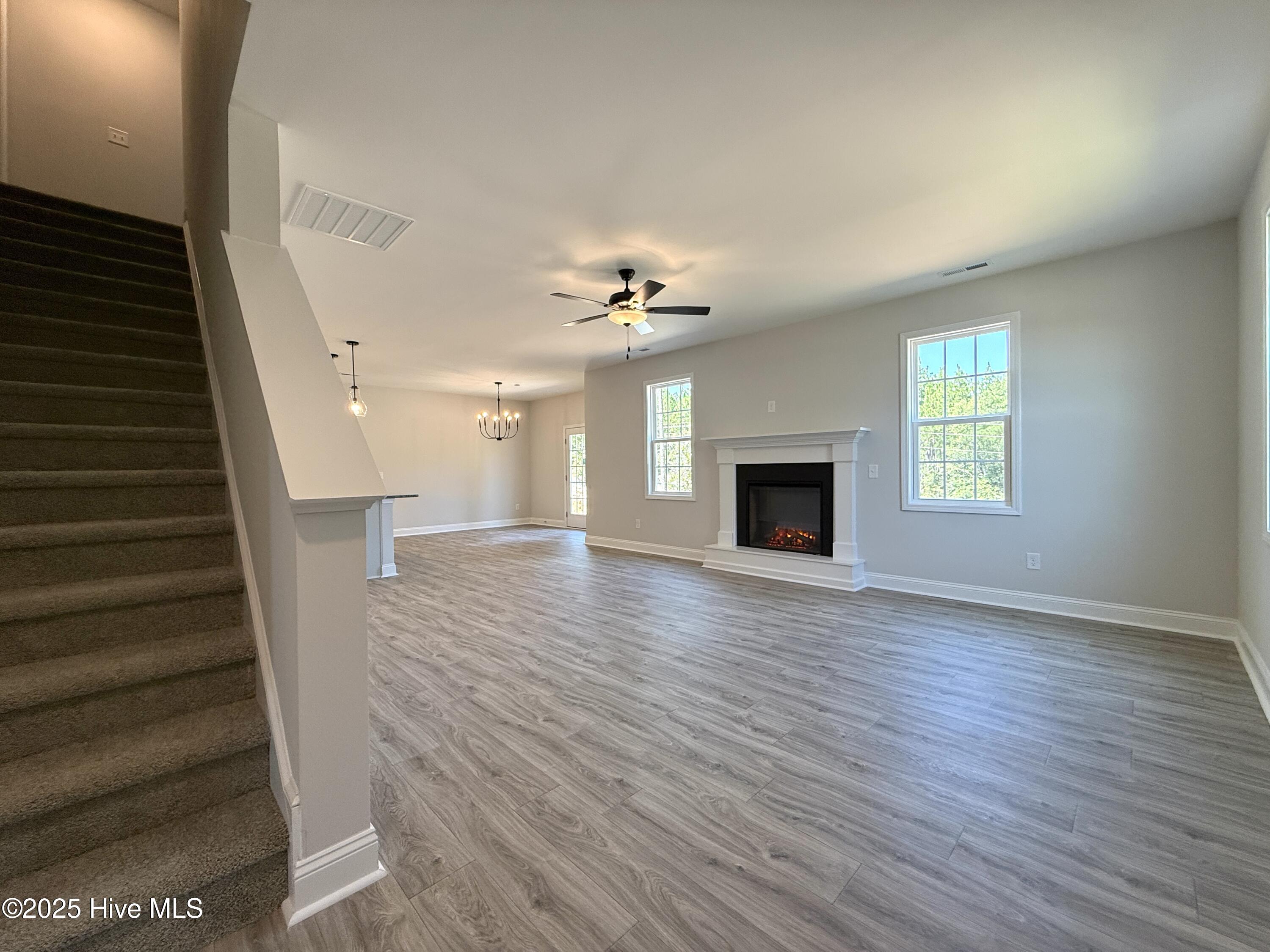 265 Harborwood Street Property Photo 8