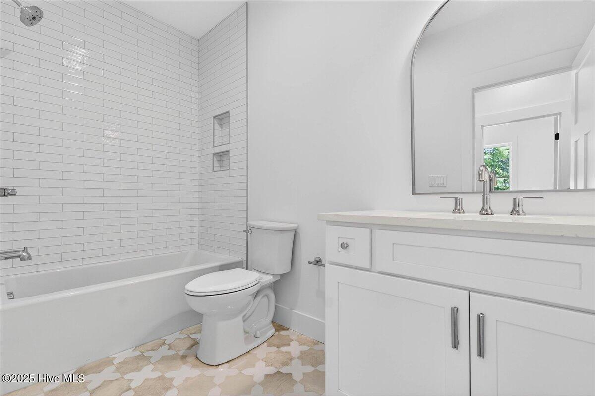 1643 Deerfield Drive Property Photo 11