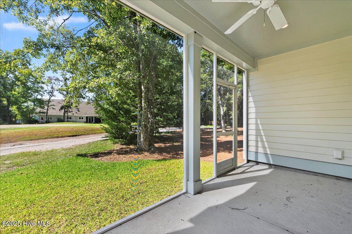 1643 Deerfield Drive Property Photo 36