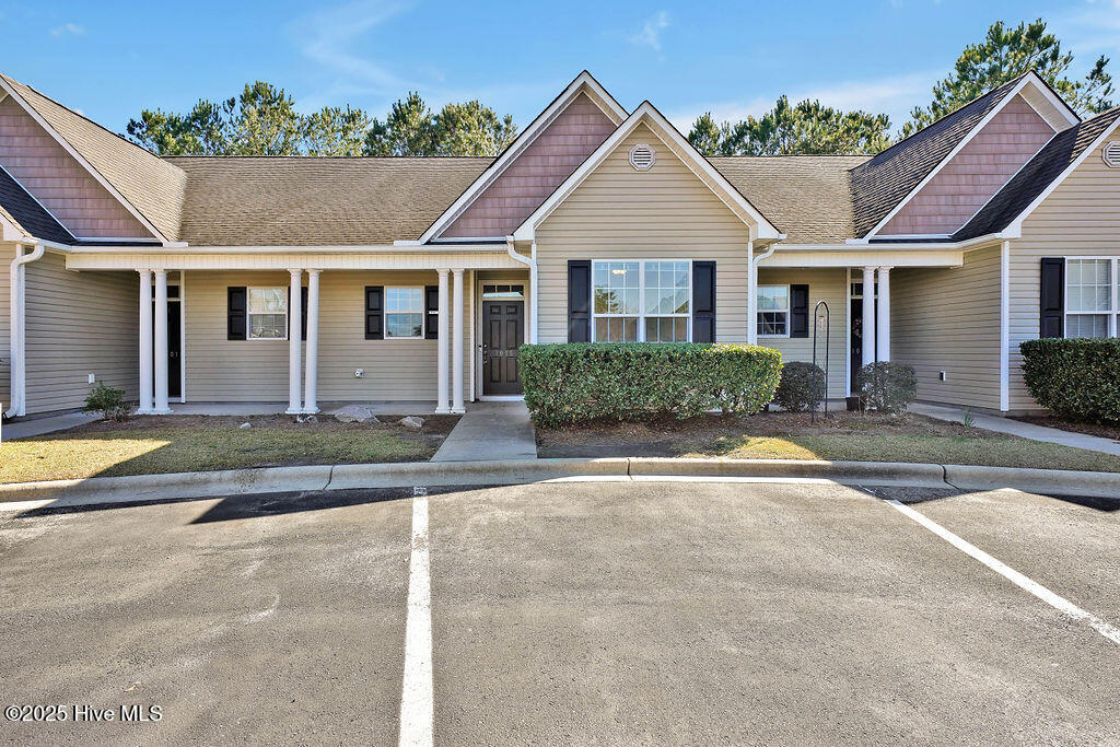 1015 Dandy Court Property Photo 1