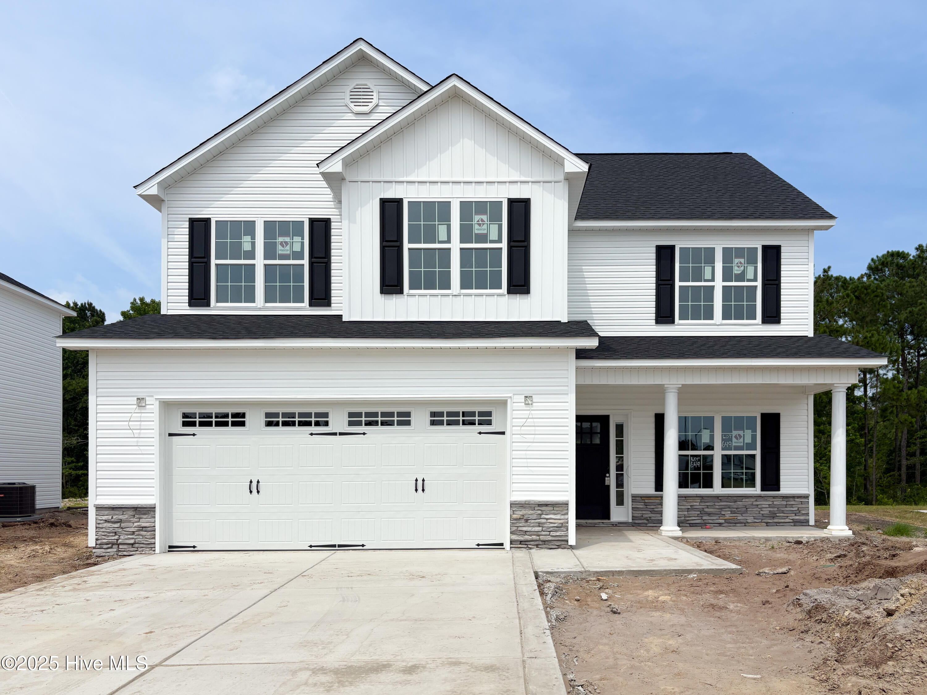 813 Whit Way Property Photo 1