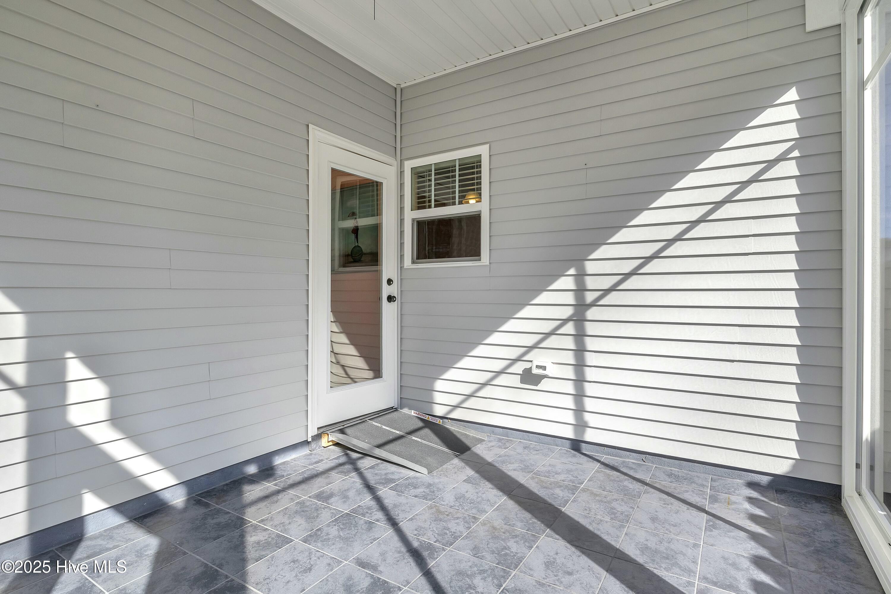 2119 Maple Leaf Drive Property Photo 39