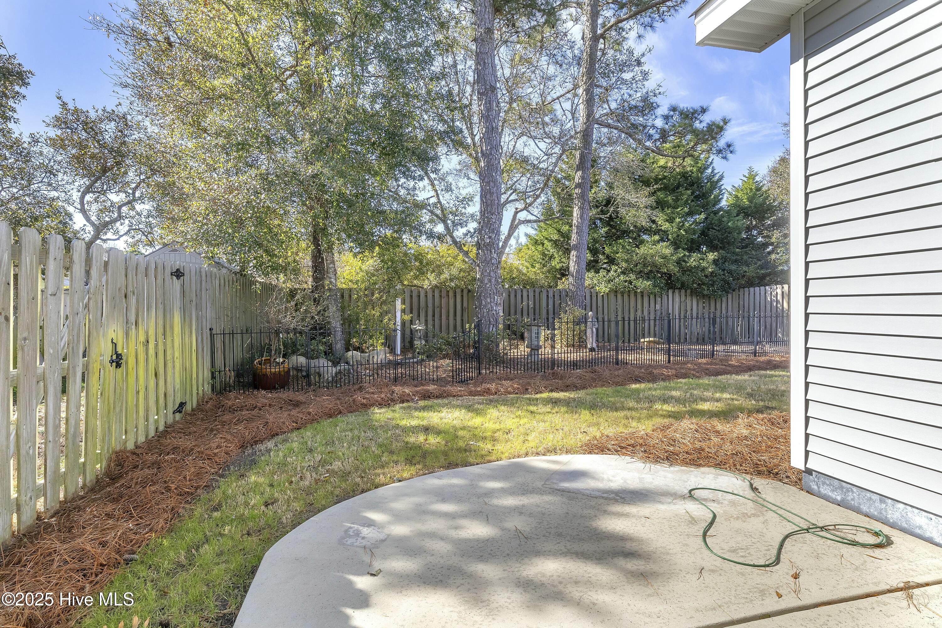 2119 Maple Leaf Drive Property Photo 41