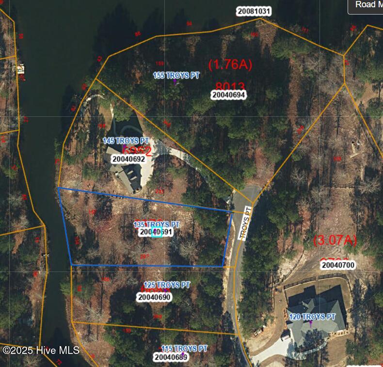 135 Troy's Point Property Photo
