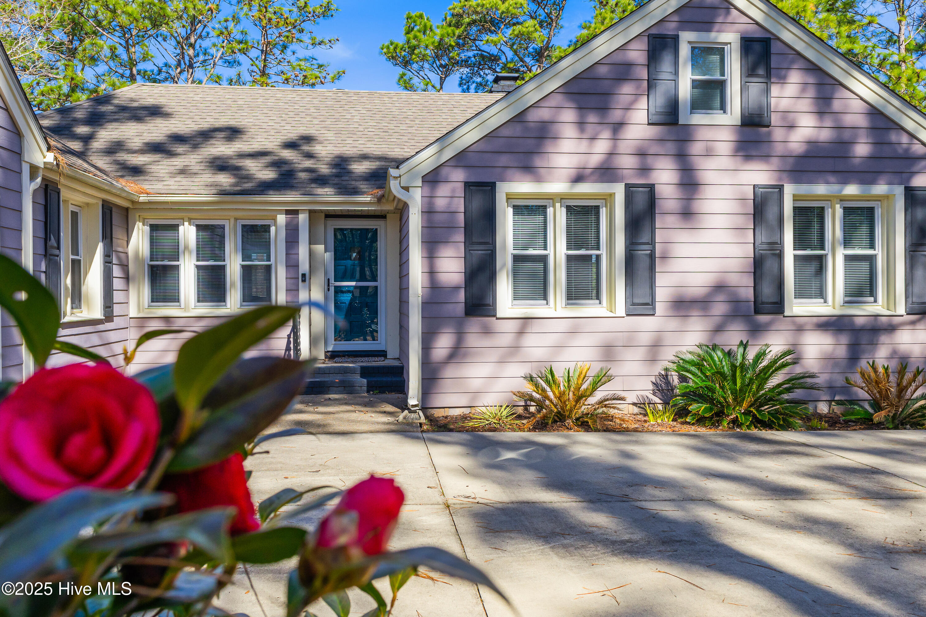 357 S Shore Drive Property Photo