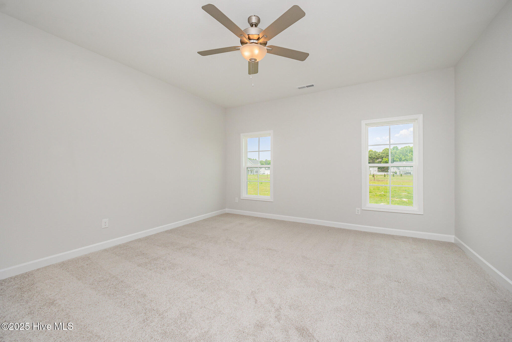 40 Tuskeegee Drive Property Photo 10