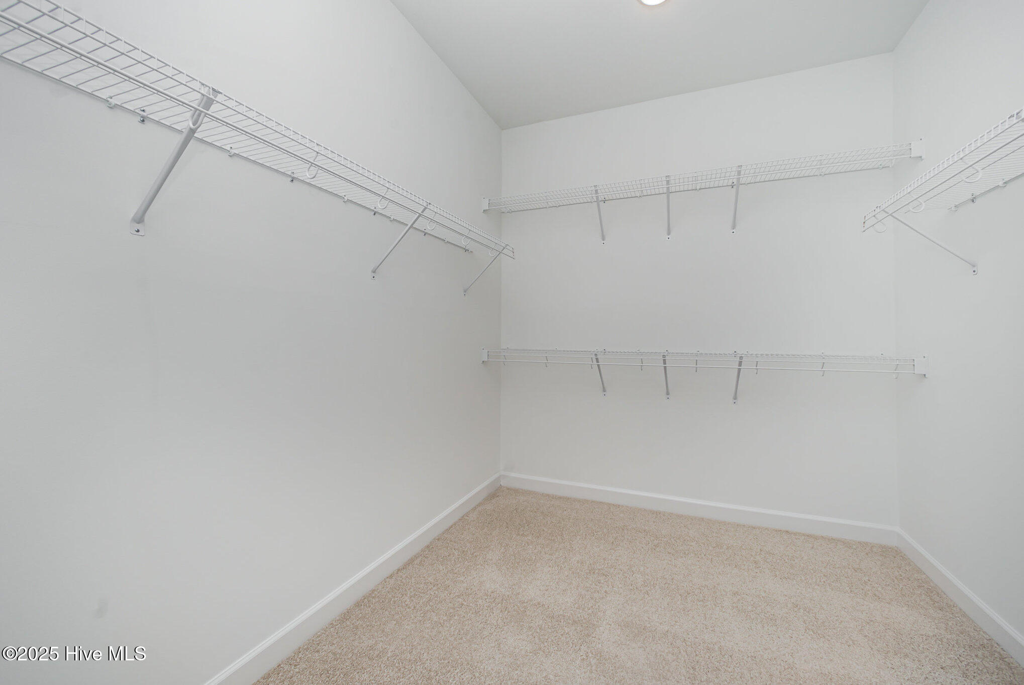 125 Tuskeegee Drive Property Photo 25