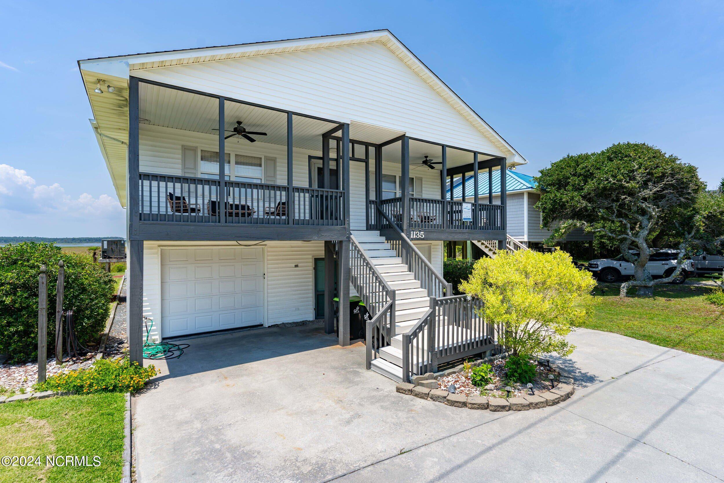 1135 S Topsail Drive Property Photo 3