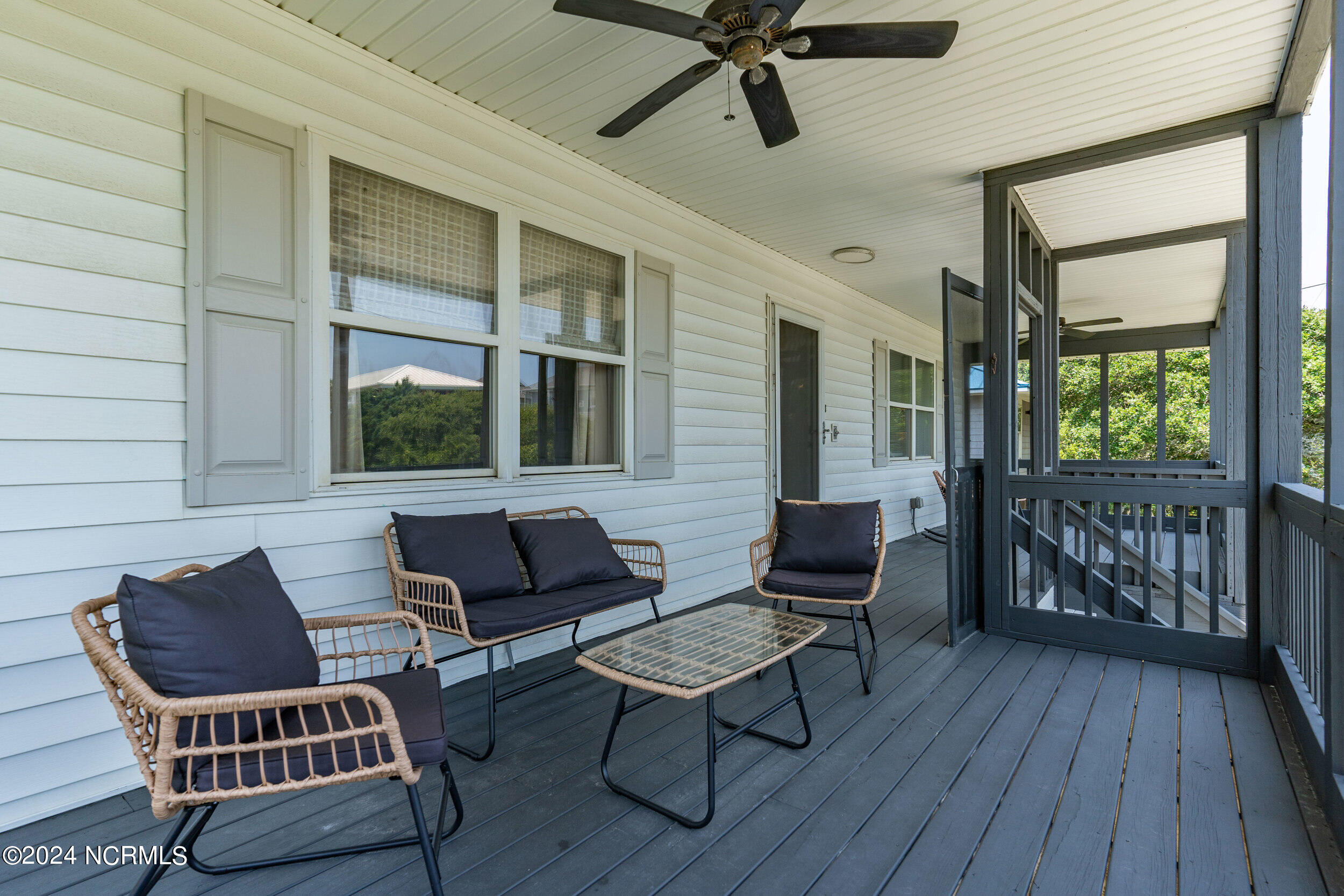1135 S Topsail Drive Property Photo 5