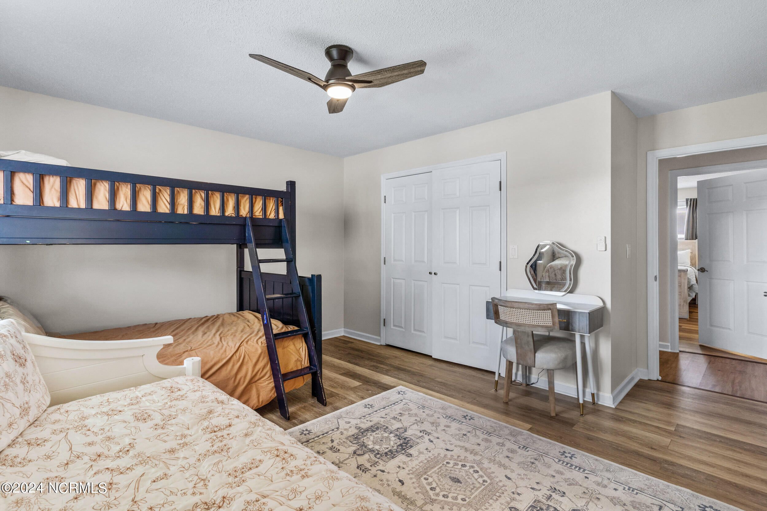 1135 S Topsail Drive Property Photo 29