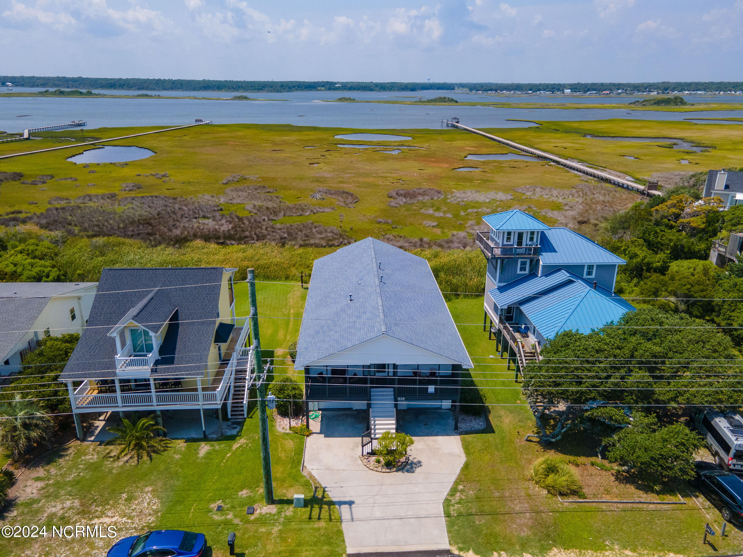 1135 S Topsail Drive Property Photo 47