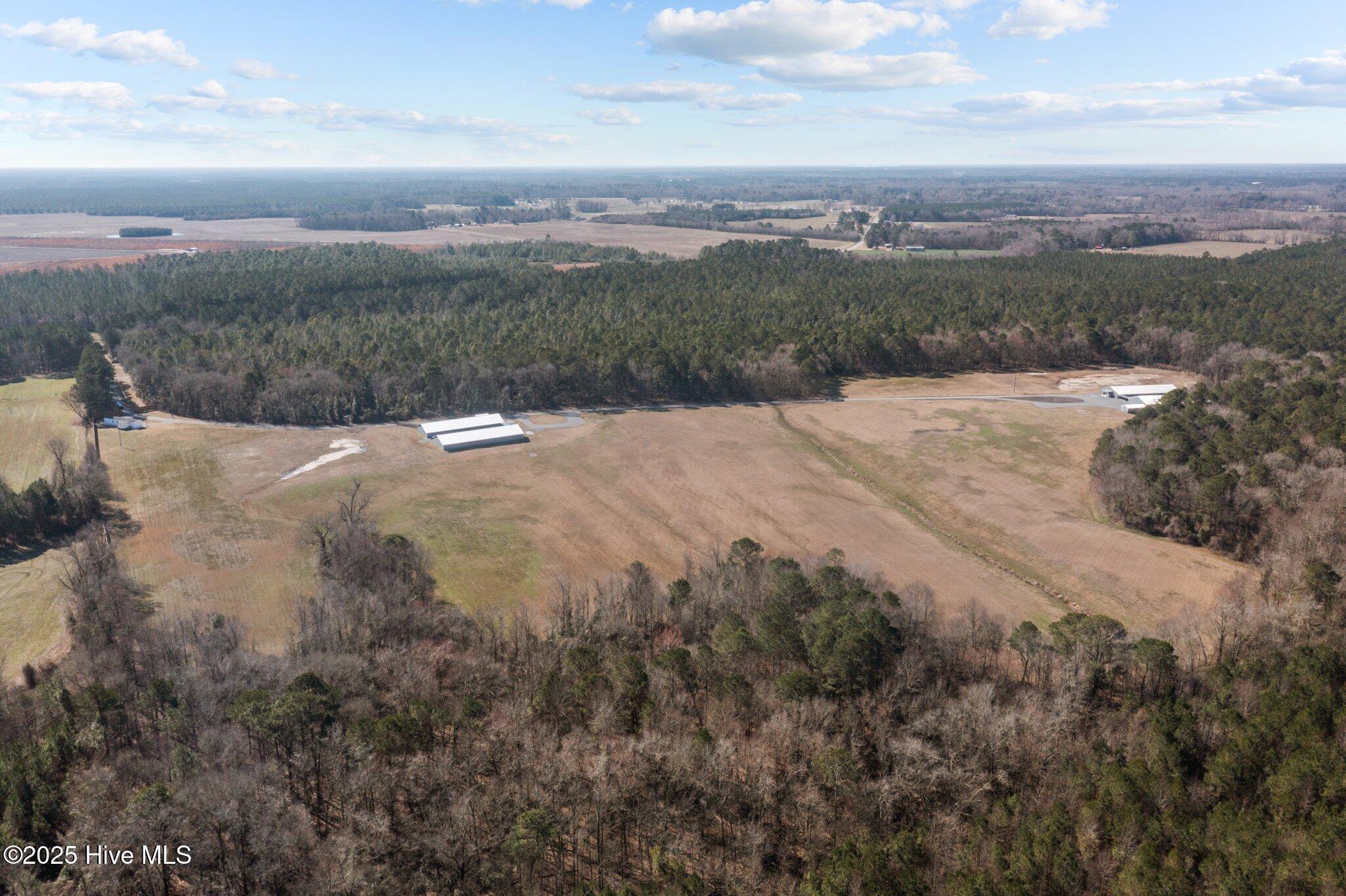9572 Hwy 41 Property Photo 9