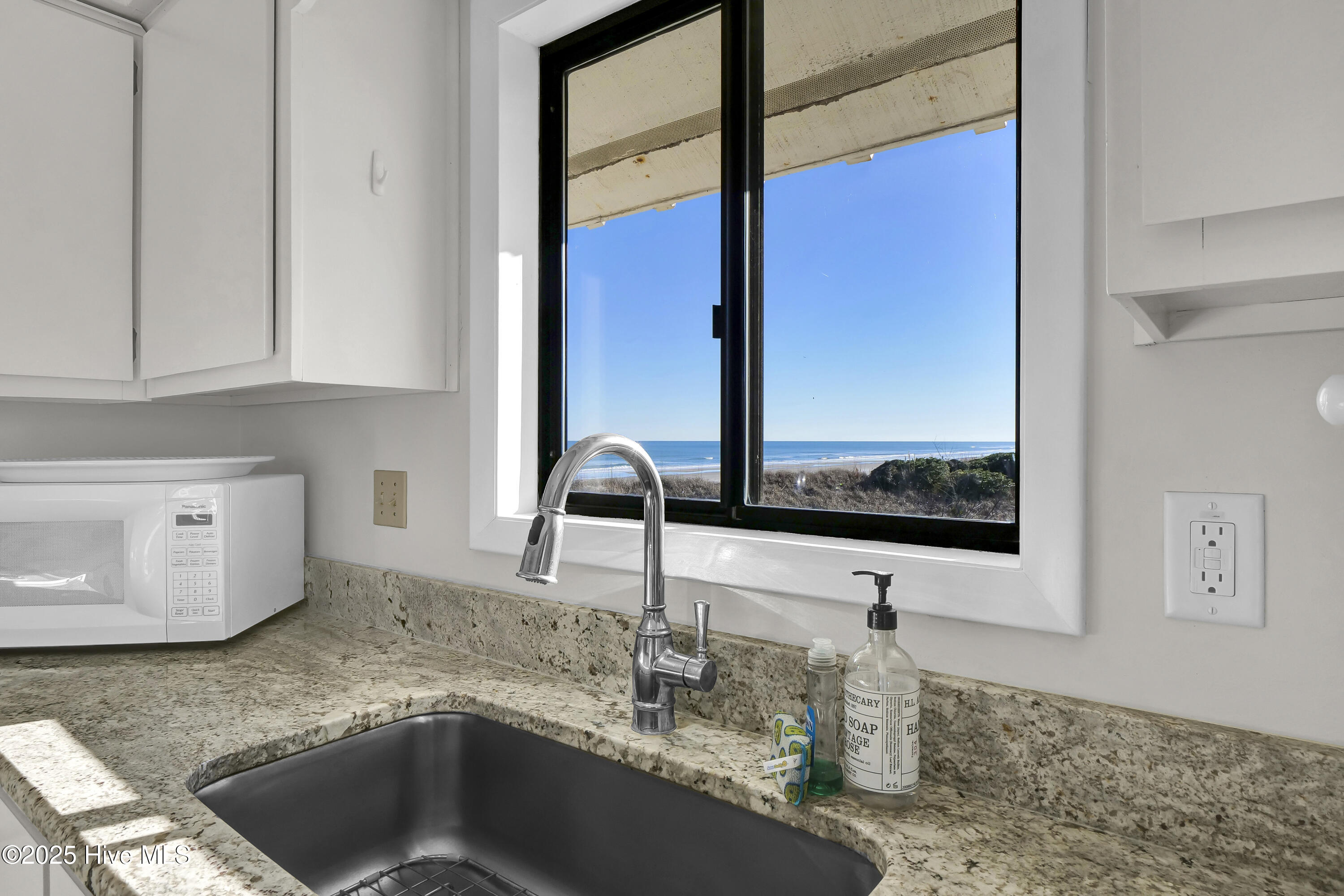 138 Beach Road Property Photo 22