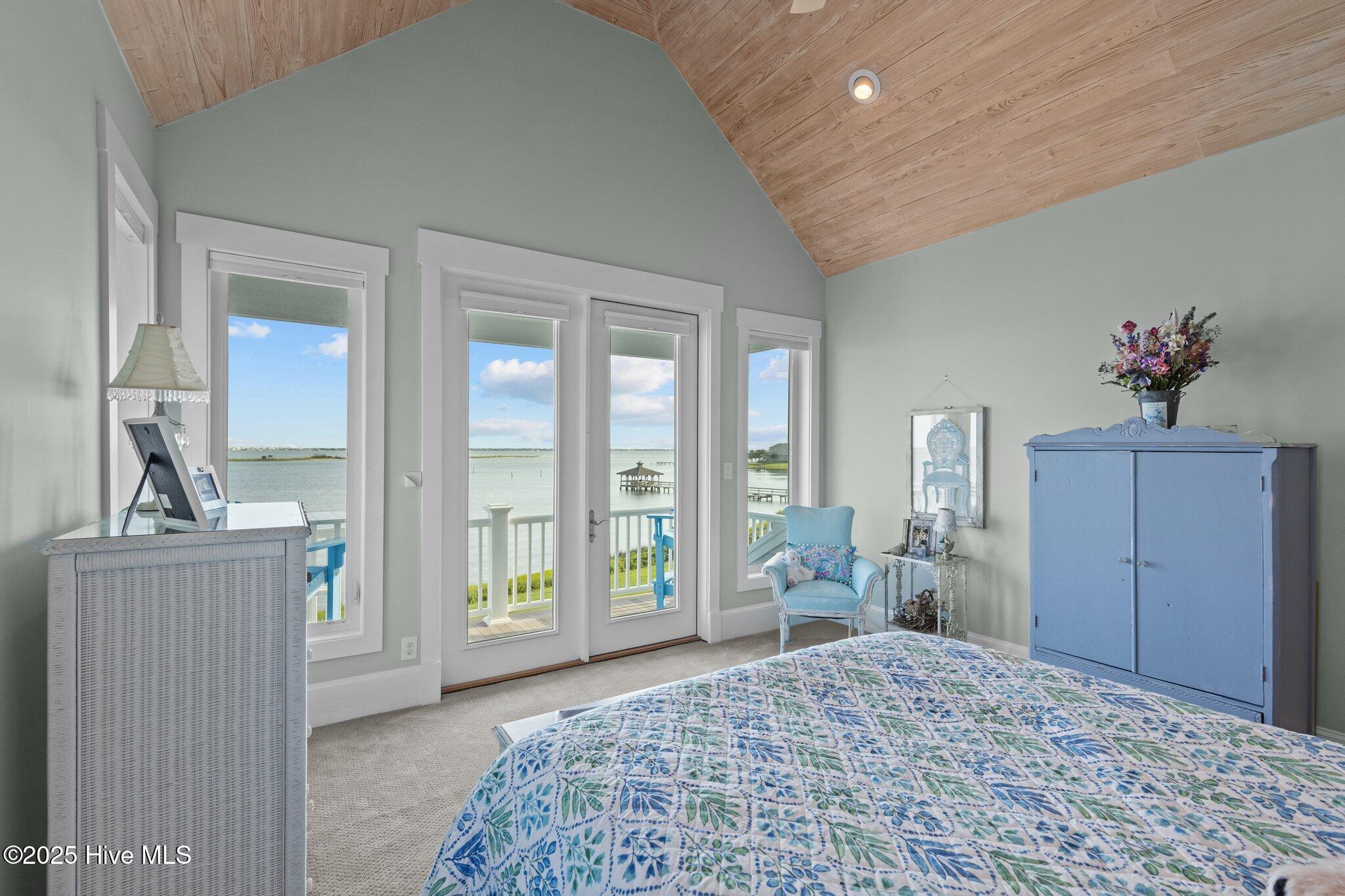 358 Yacht Club Drive Property Photo 54