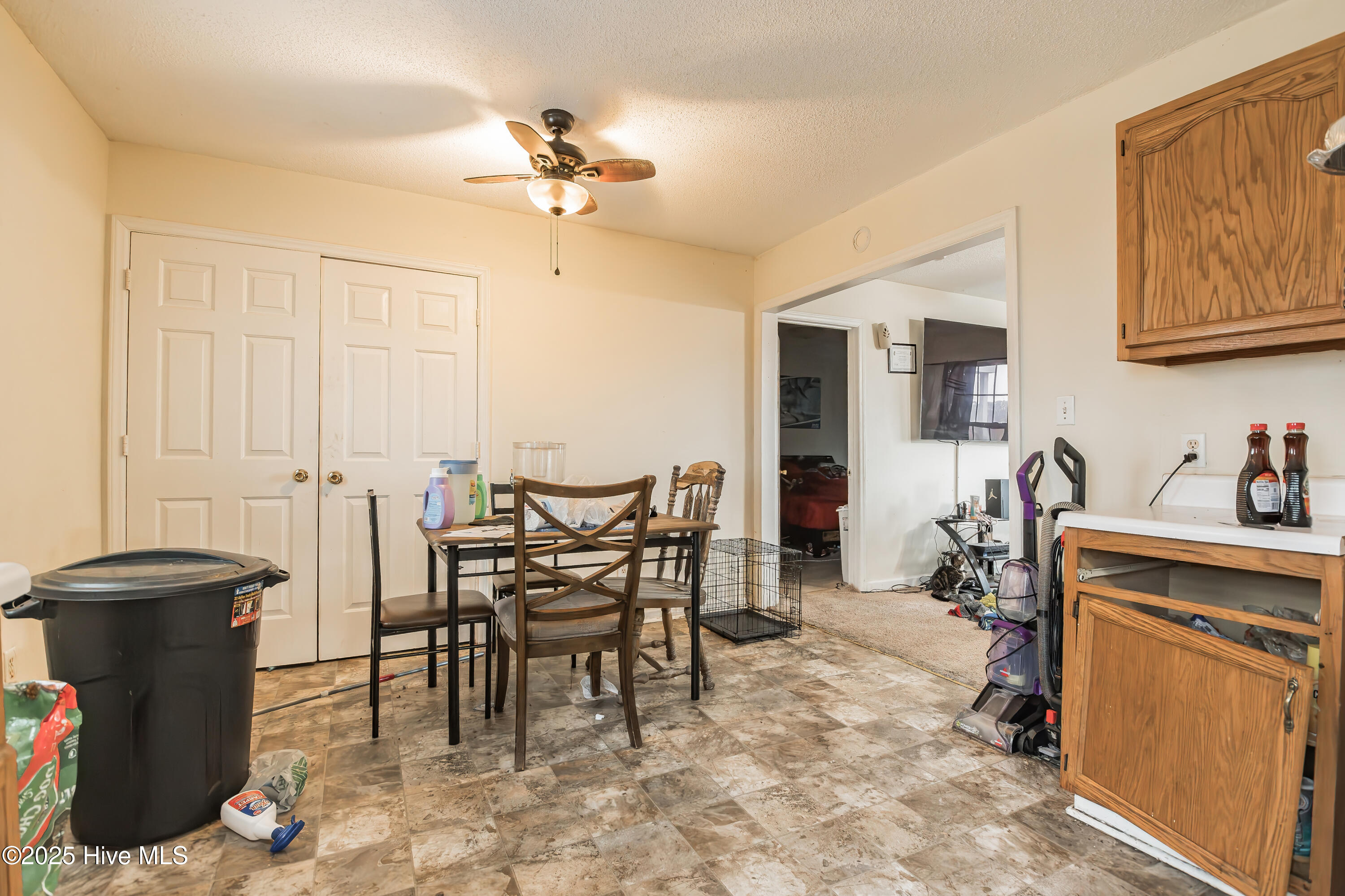 905 Paylor Drive Property Photo 6
