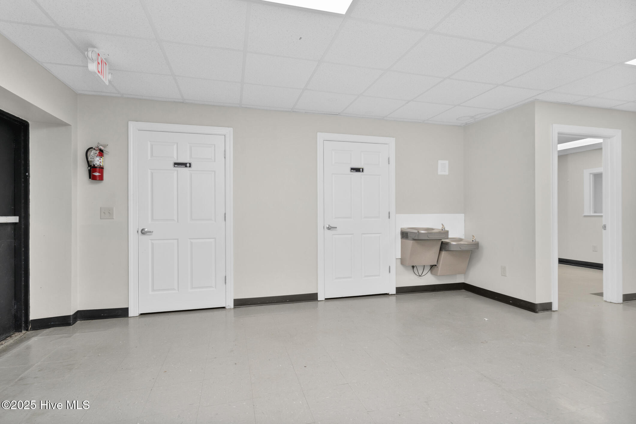 108 S Boddie Street Property Photo 15
