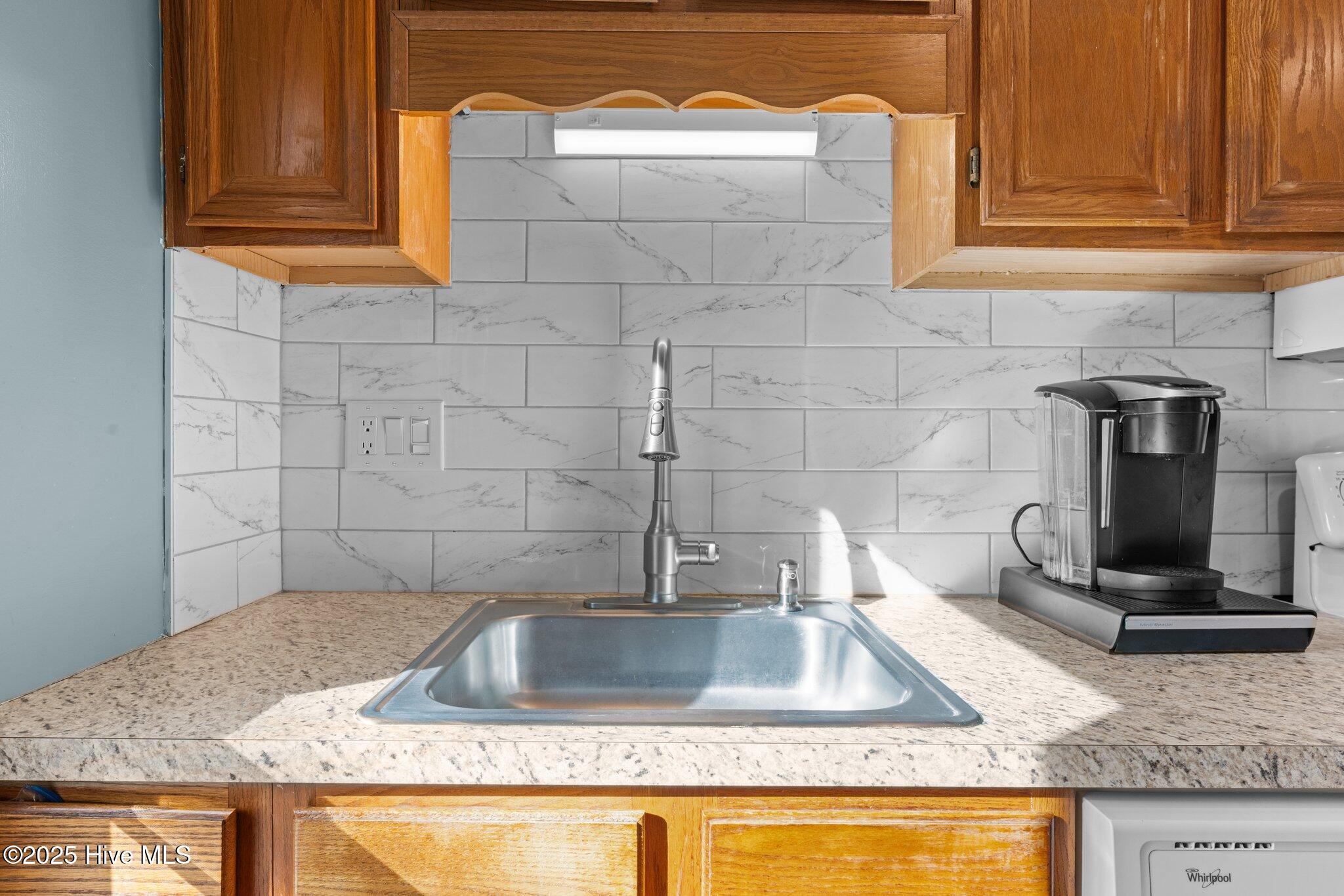 7402 Windward Drive Property Photo 13