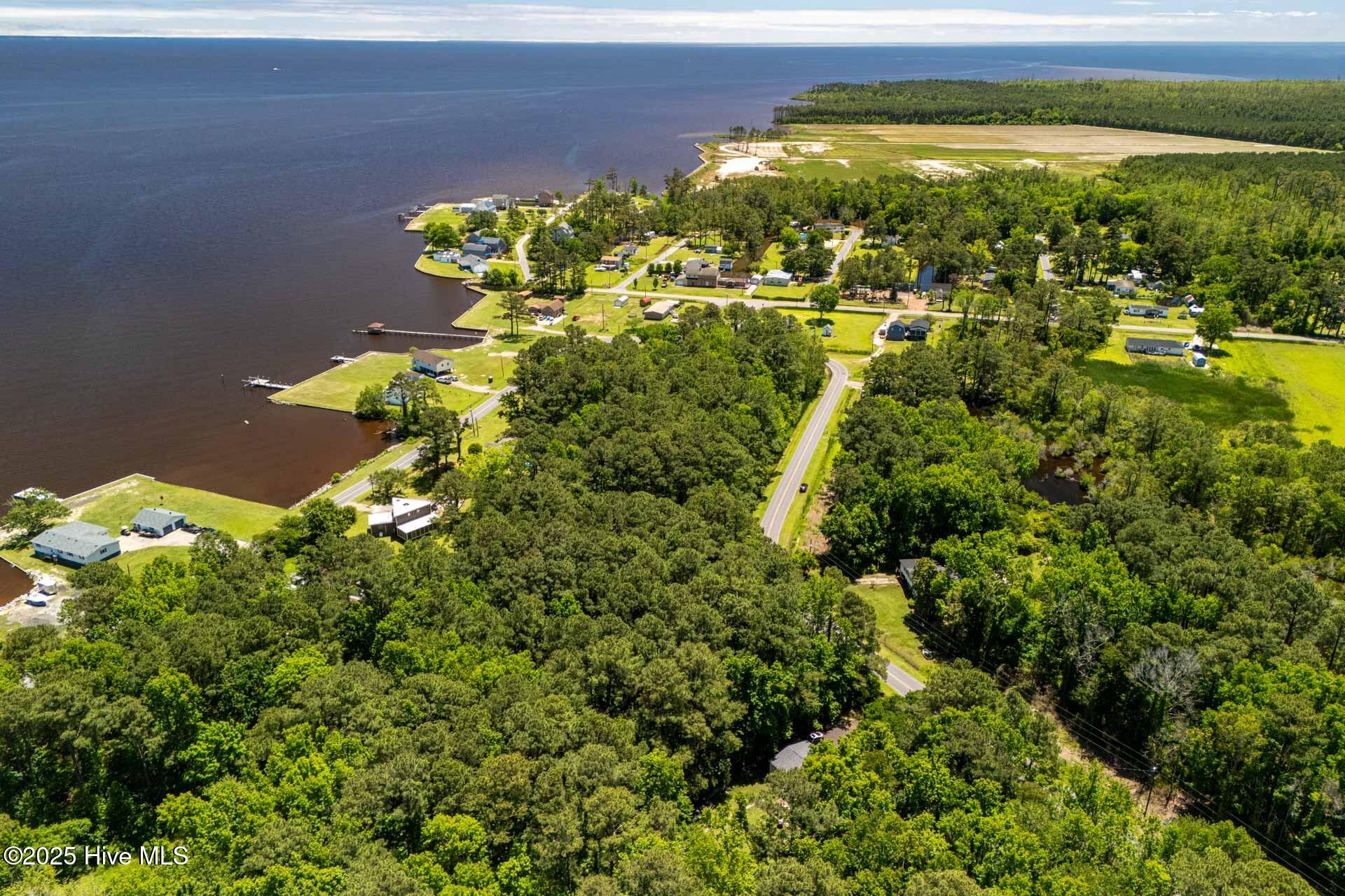 114 73 Spindrift Trail Property Photo 8