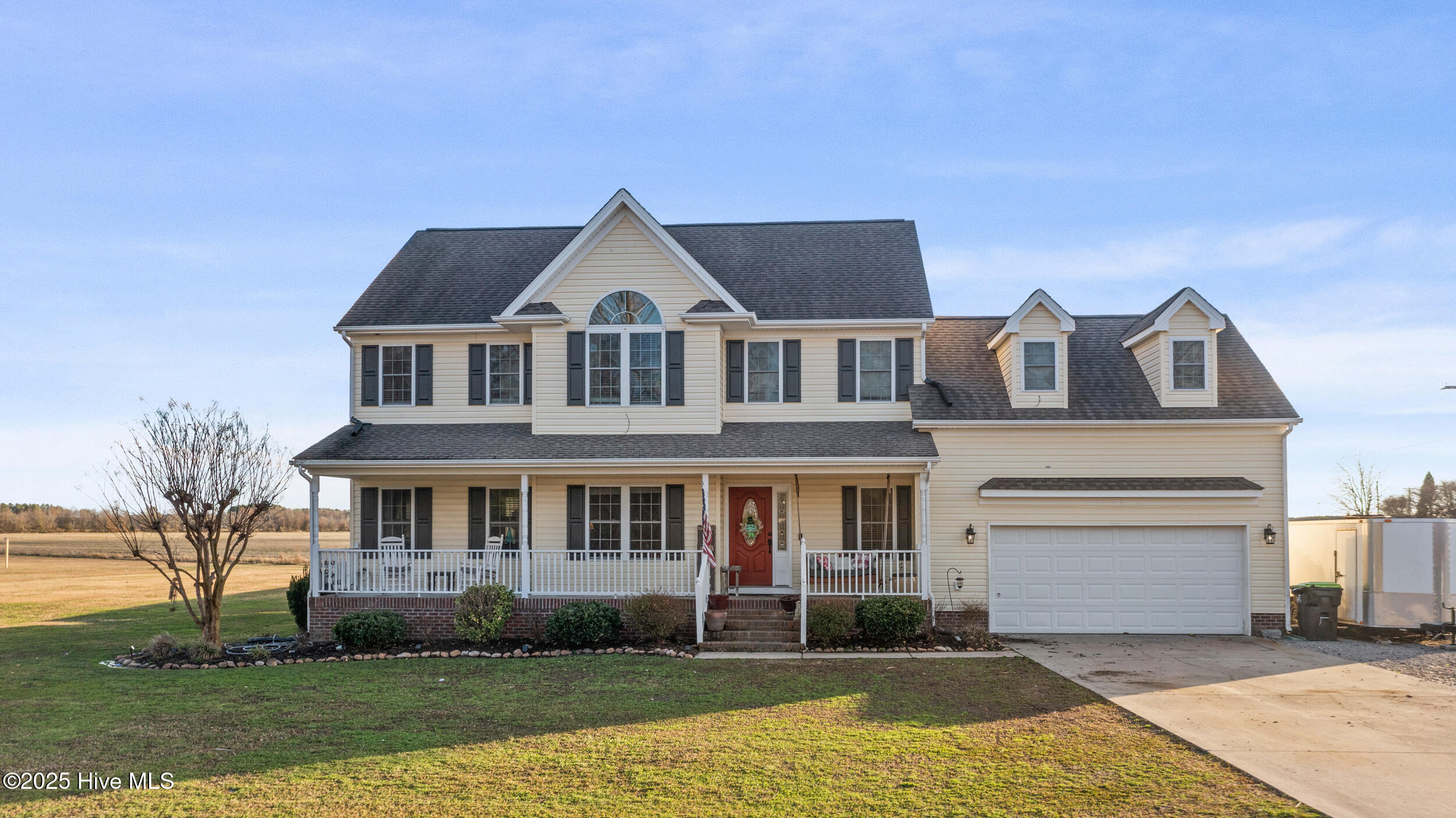 Cedarwood Village Real Estate Listings Main Image