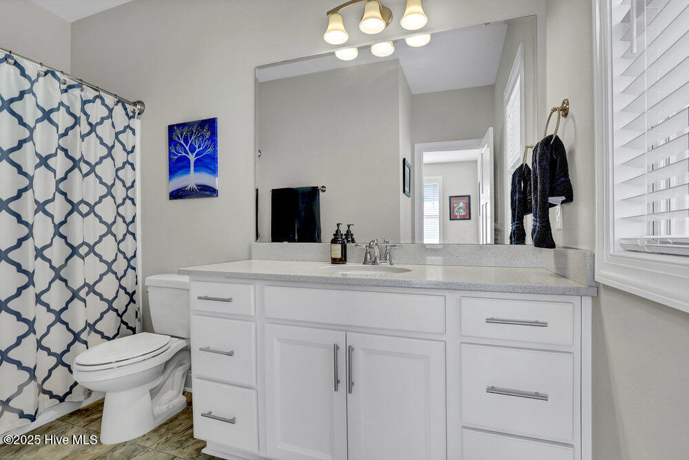 124 N Lamplighters Walk Property Photo 21
