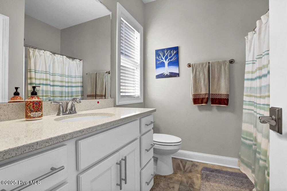 124 N Lamplighters Walk Property Photo 26