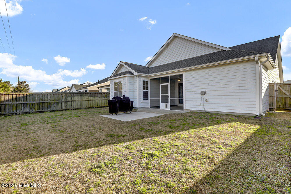 124 N Lamplighters Walk Property Photo 29