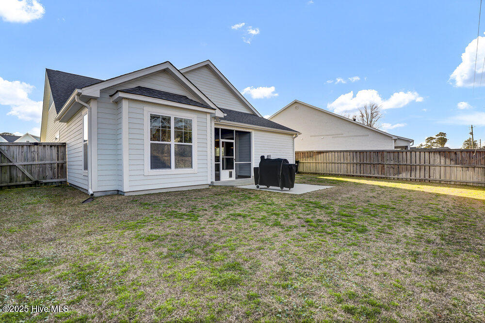 124 N Lamplighters Walk Property Photo 30