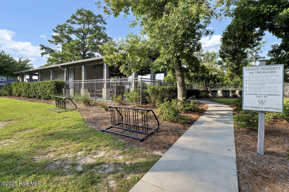 124 N Lamplighters Walk Property Photo 50