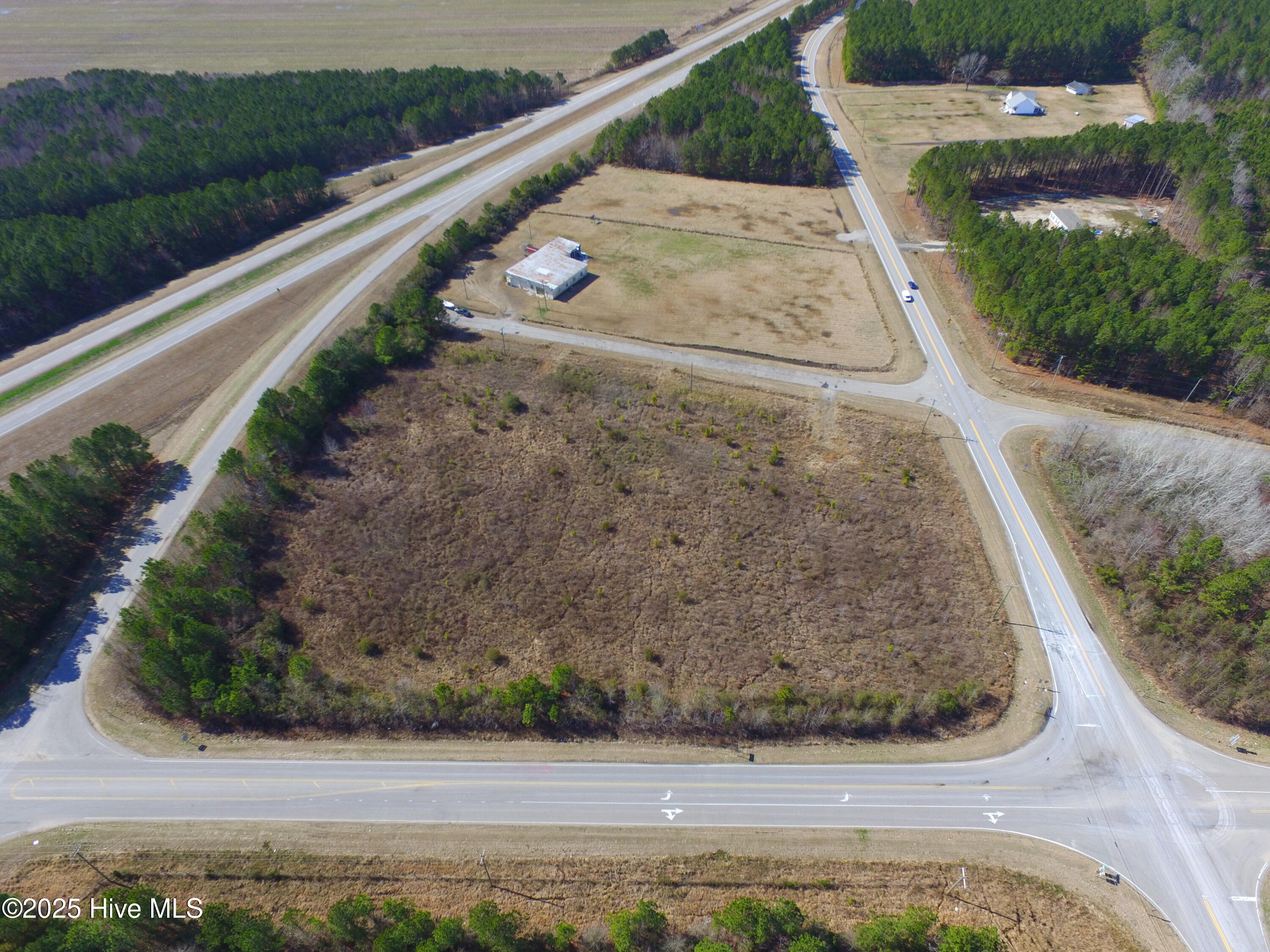 000 Scuppernog Road Property Photo 1