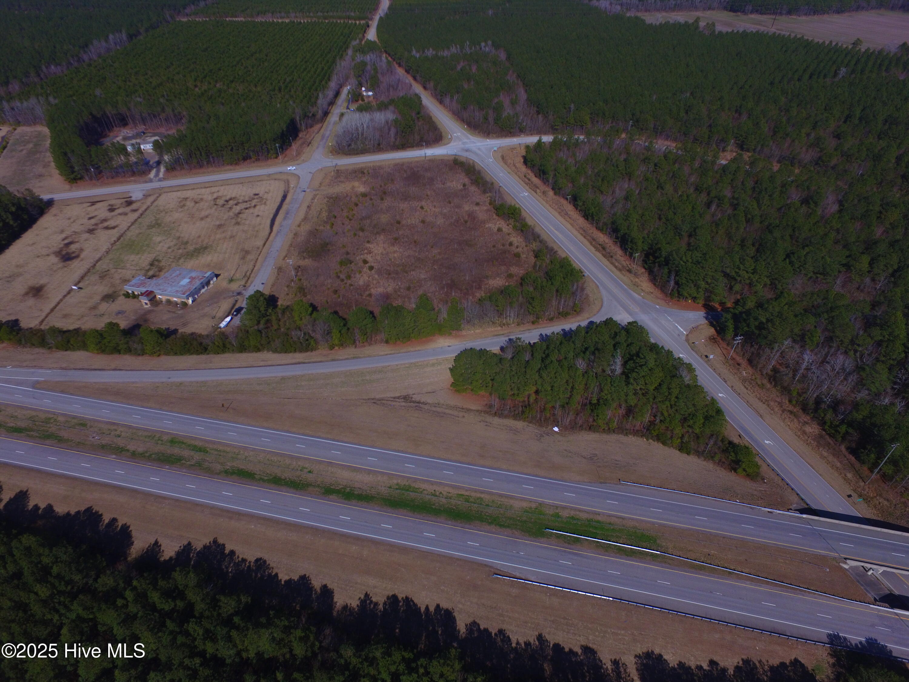 000 Scuppernog Road Property Photo 3