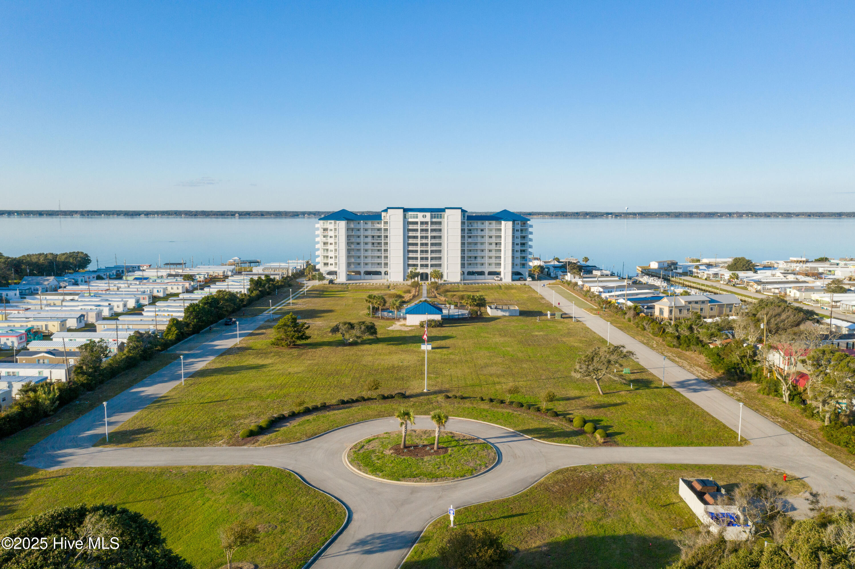 1550 Salter Path Road 607 Nautical Club Property Photo