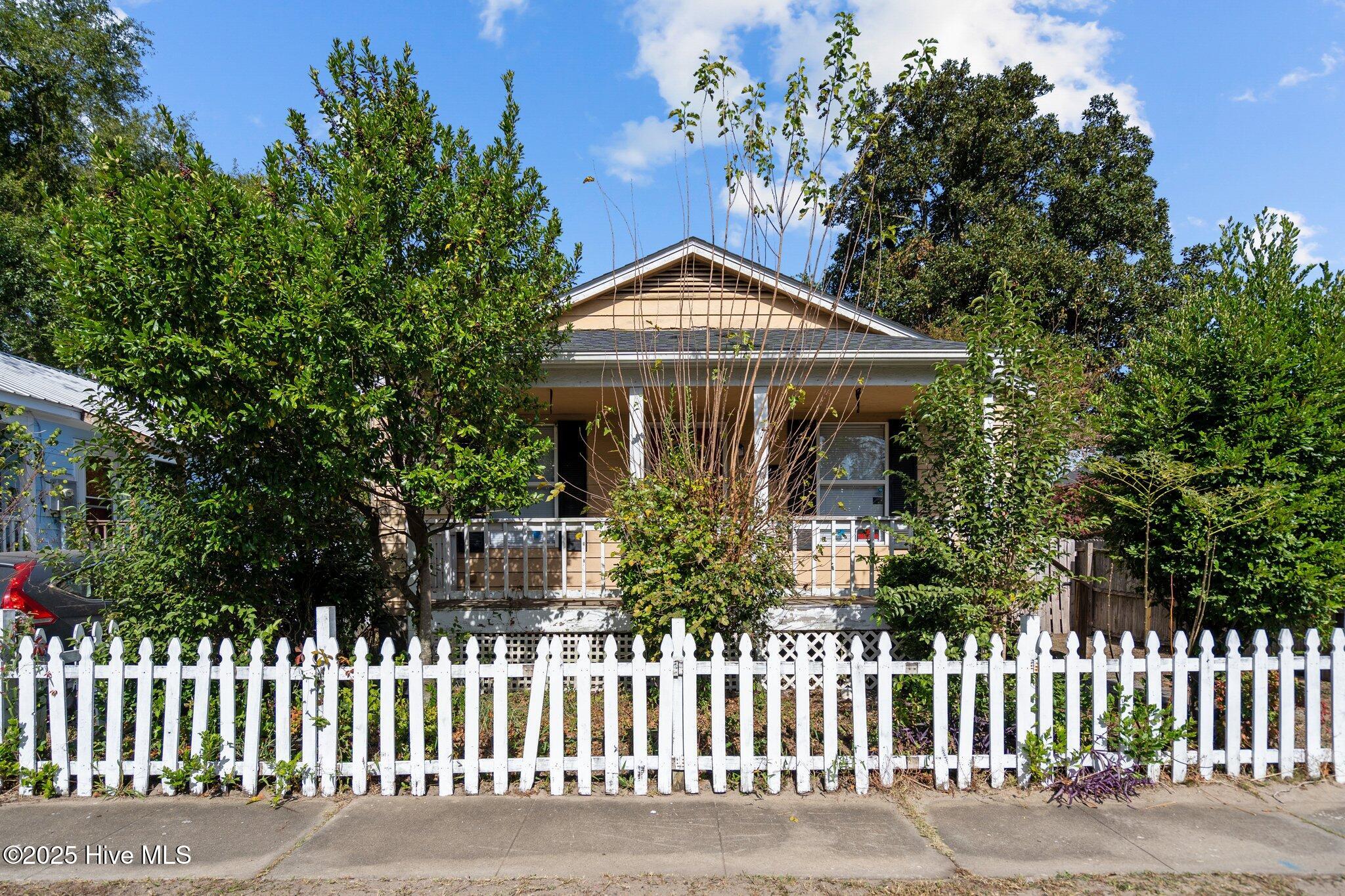 815 Grace Street Property Photo 1