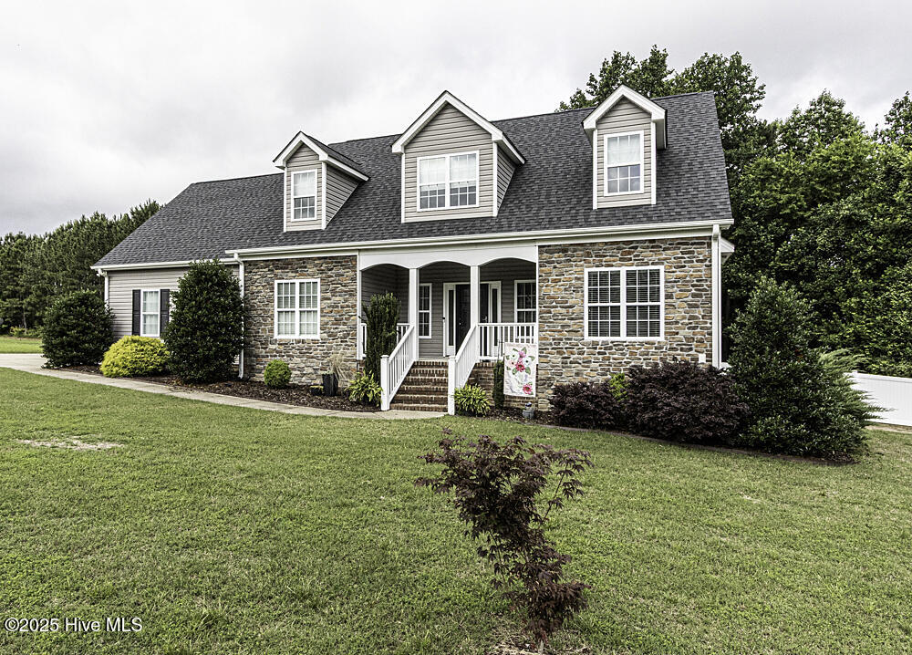 2570 Sweet Bay Road Property Photo 1