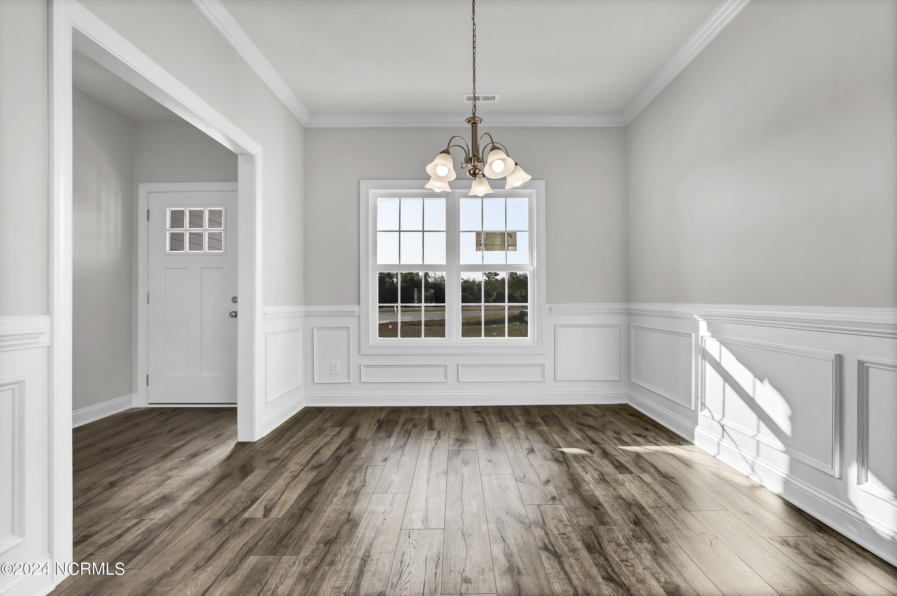 801 Calebs Creek Court Property Photo 4