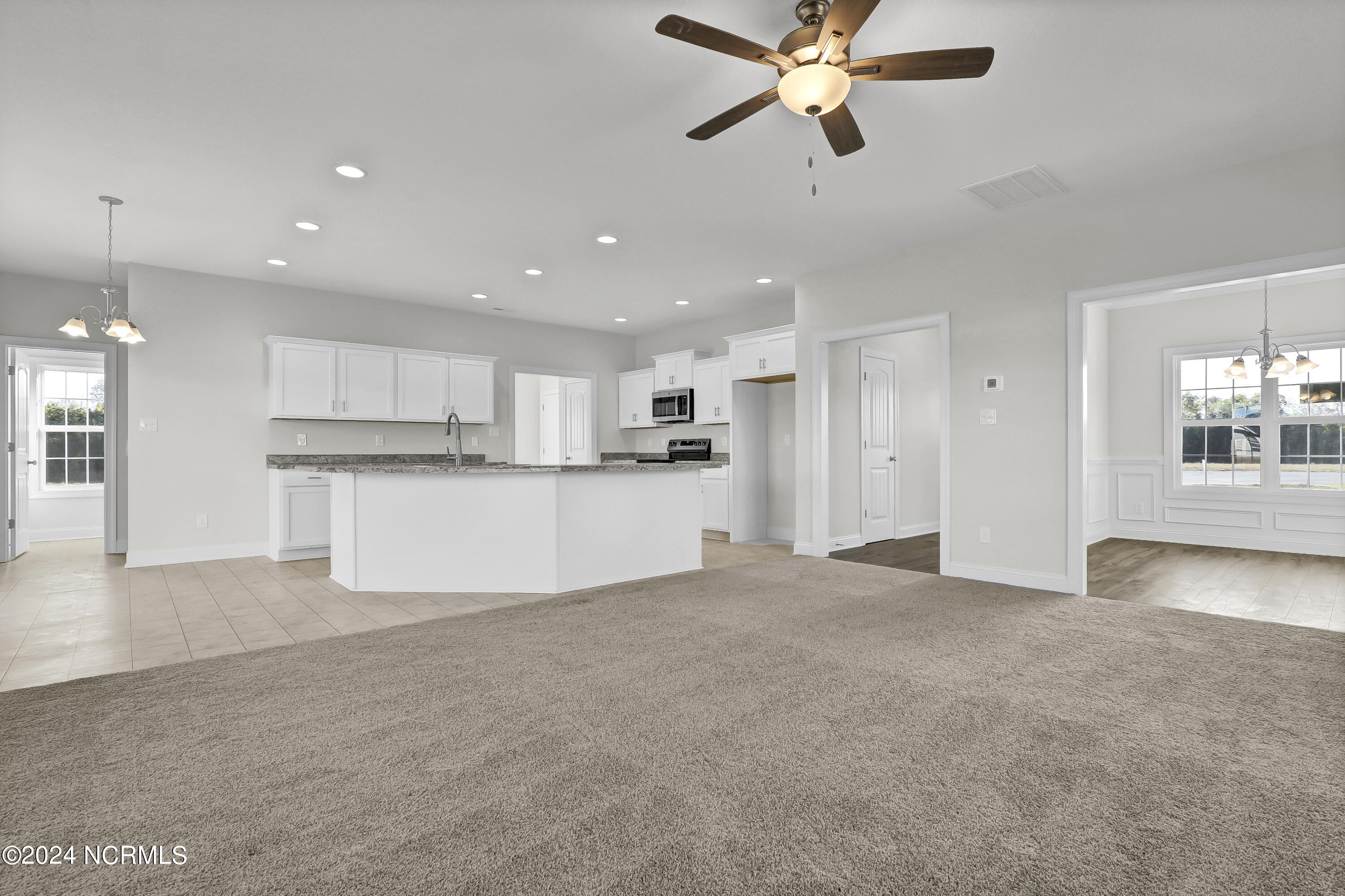 801 Calebs Creek Court Property Photo 7