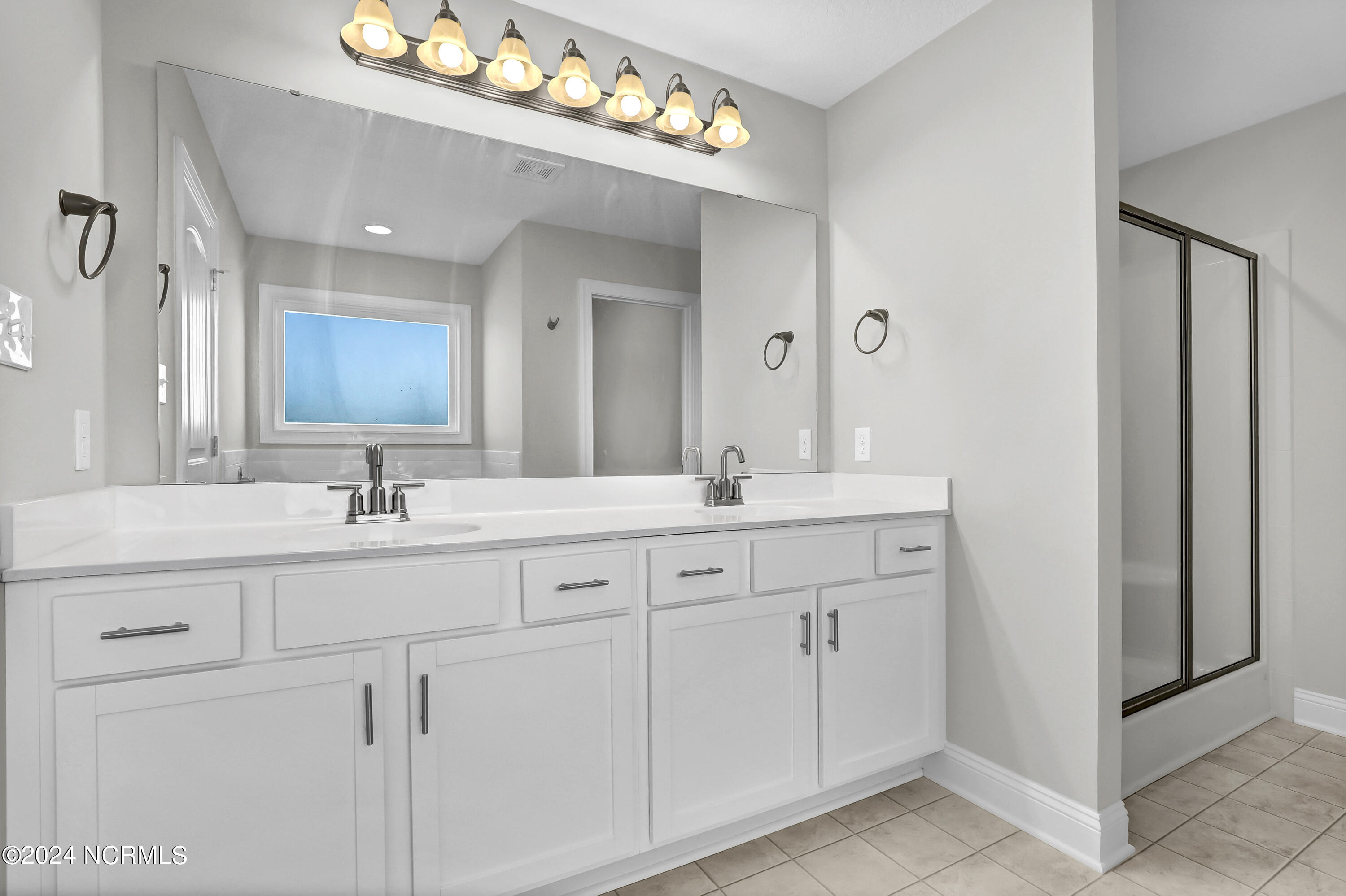 801 Calebs Creek Court Property Photo 16