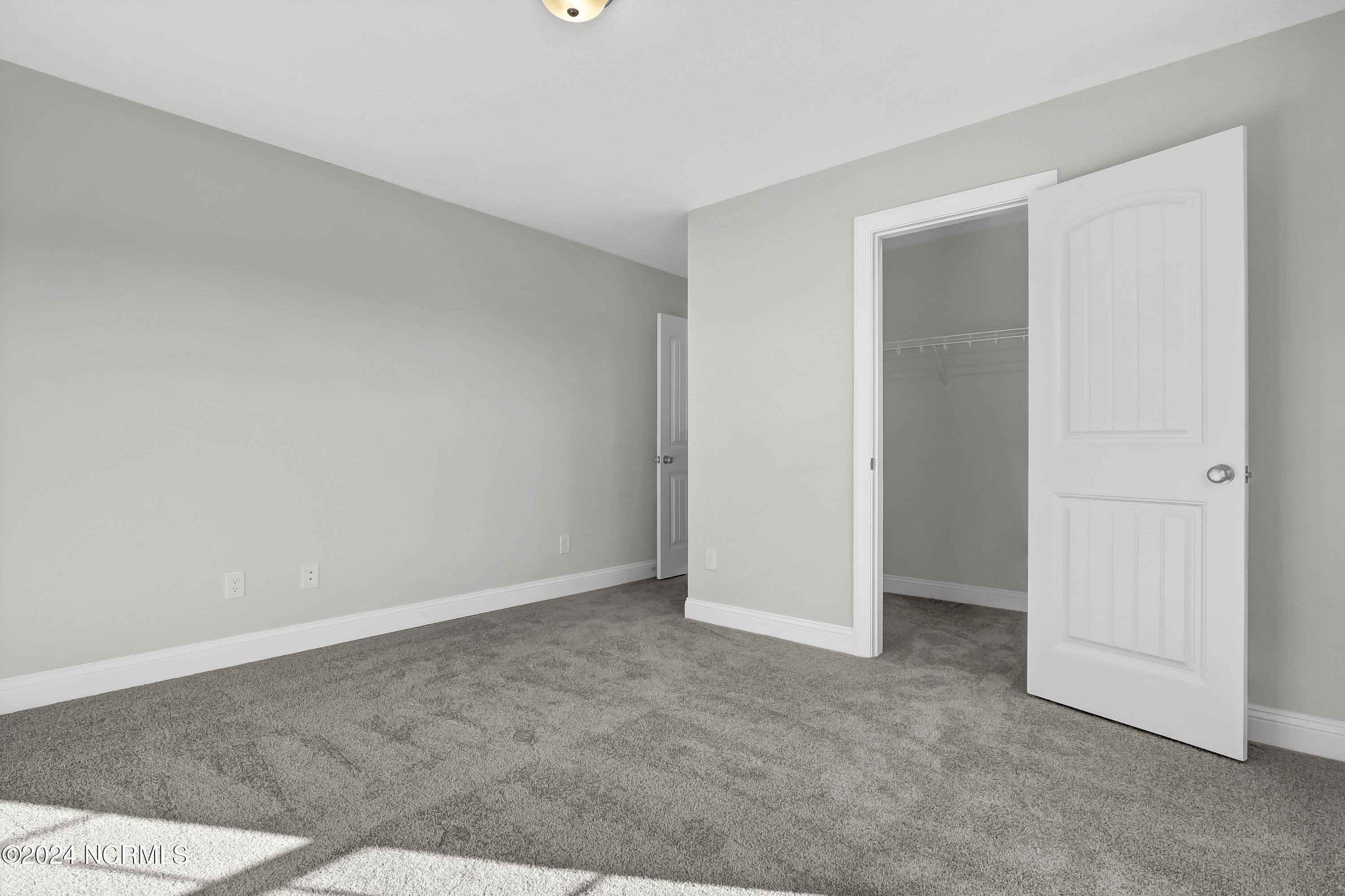 801 Calebs Creek Court Property Photo 20