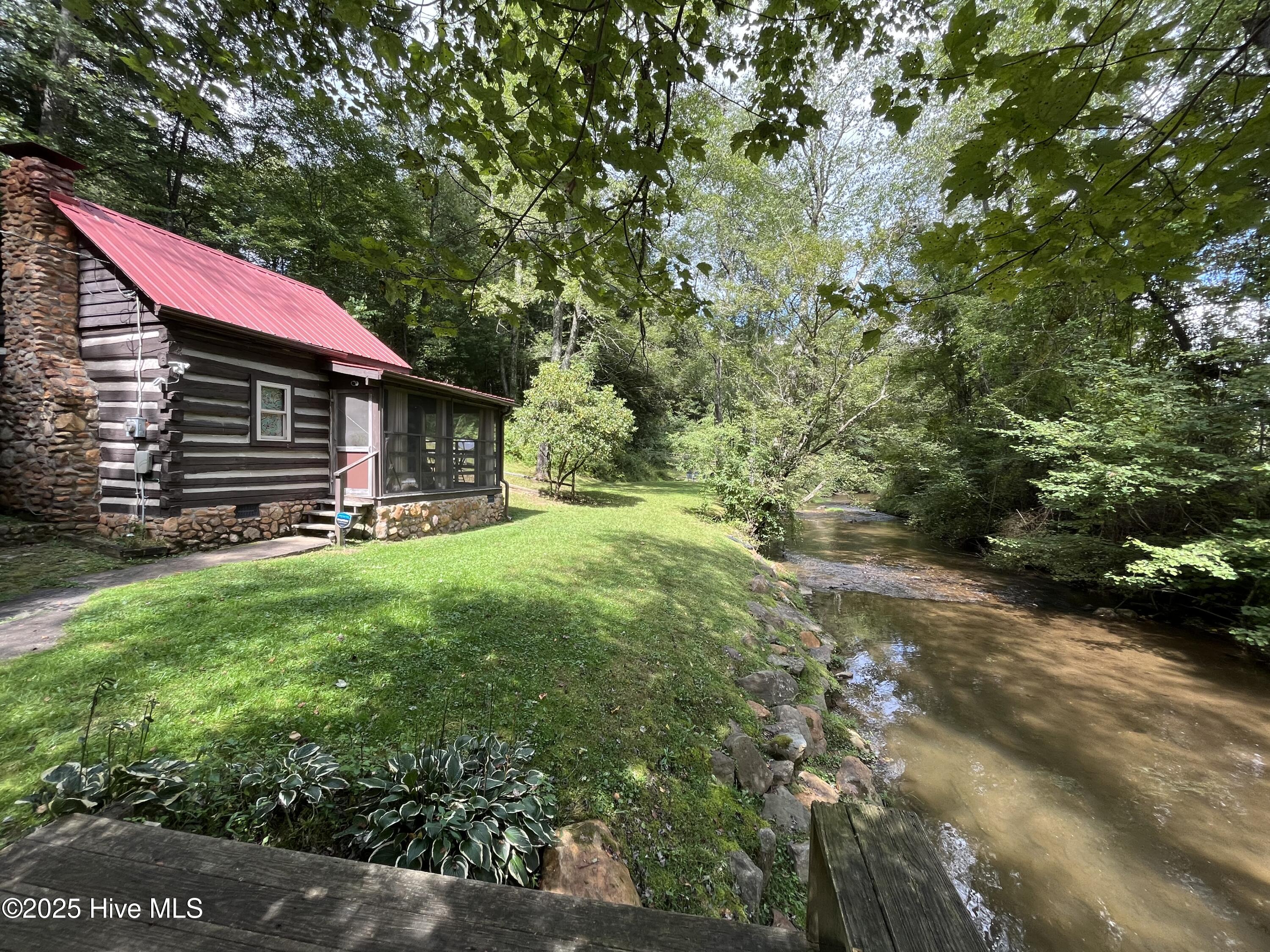 Glade Valley Real Estate Listings Main Image