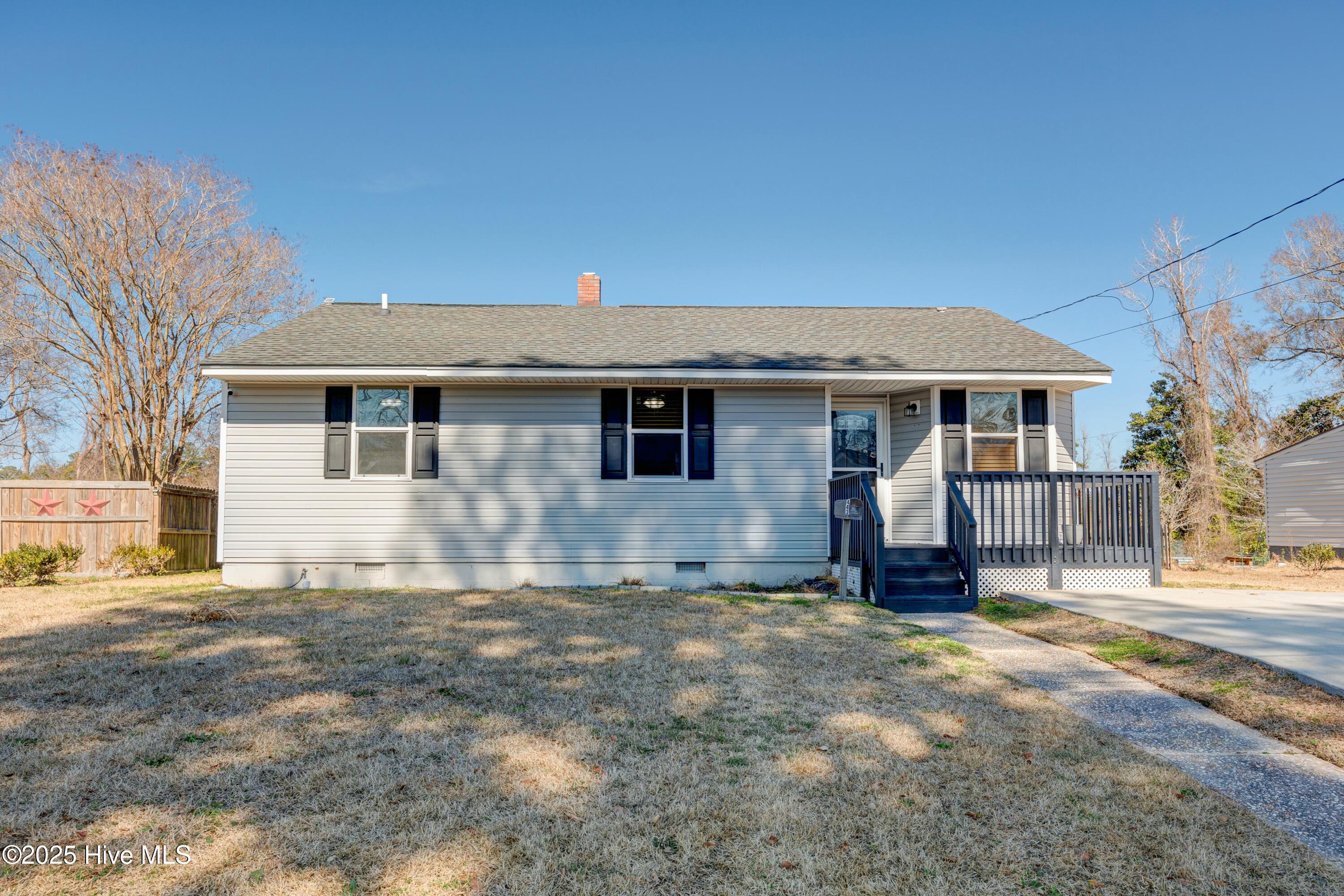 443 Nelson Drive Property Photo