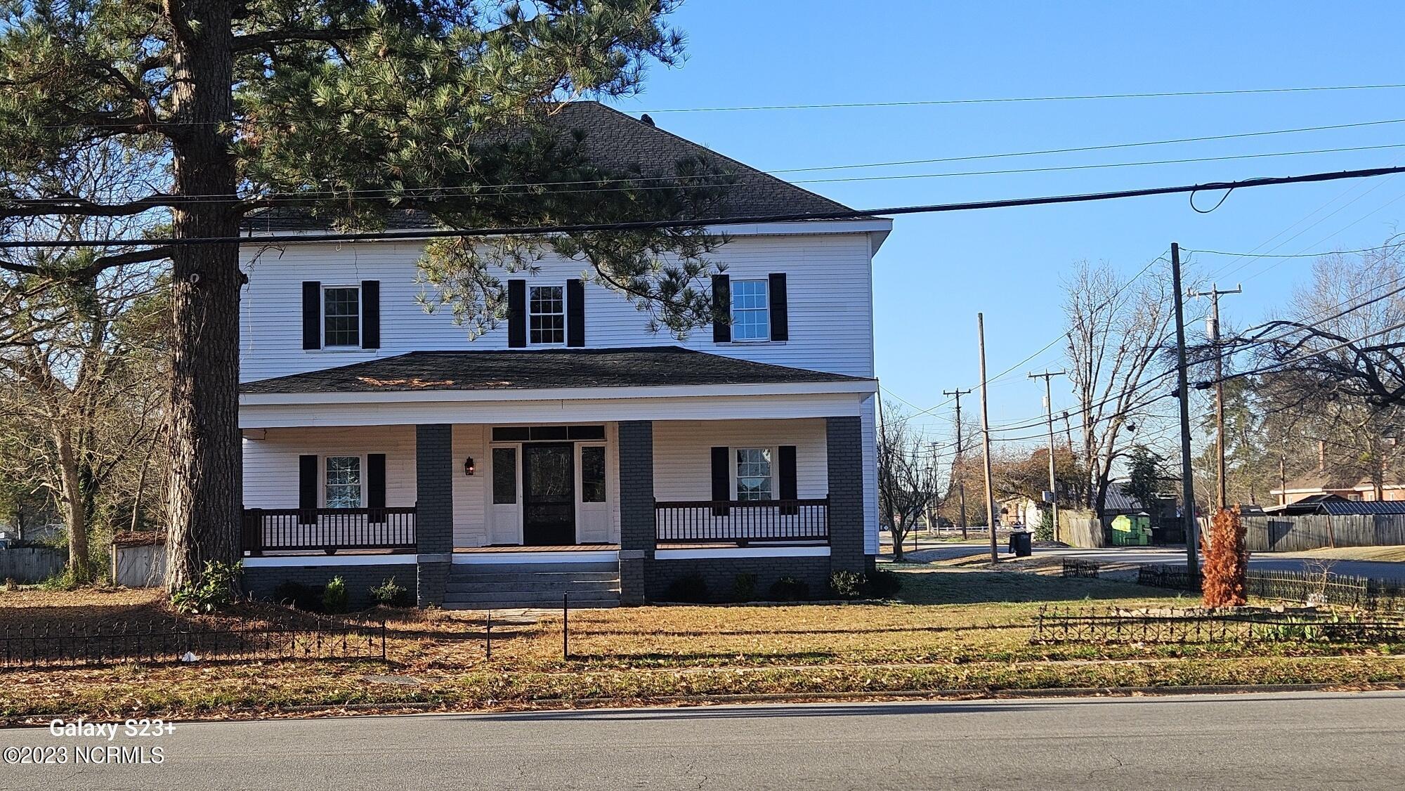 281 W Battleboro Avenue Property Photo