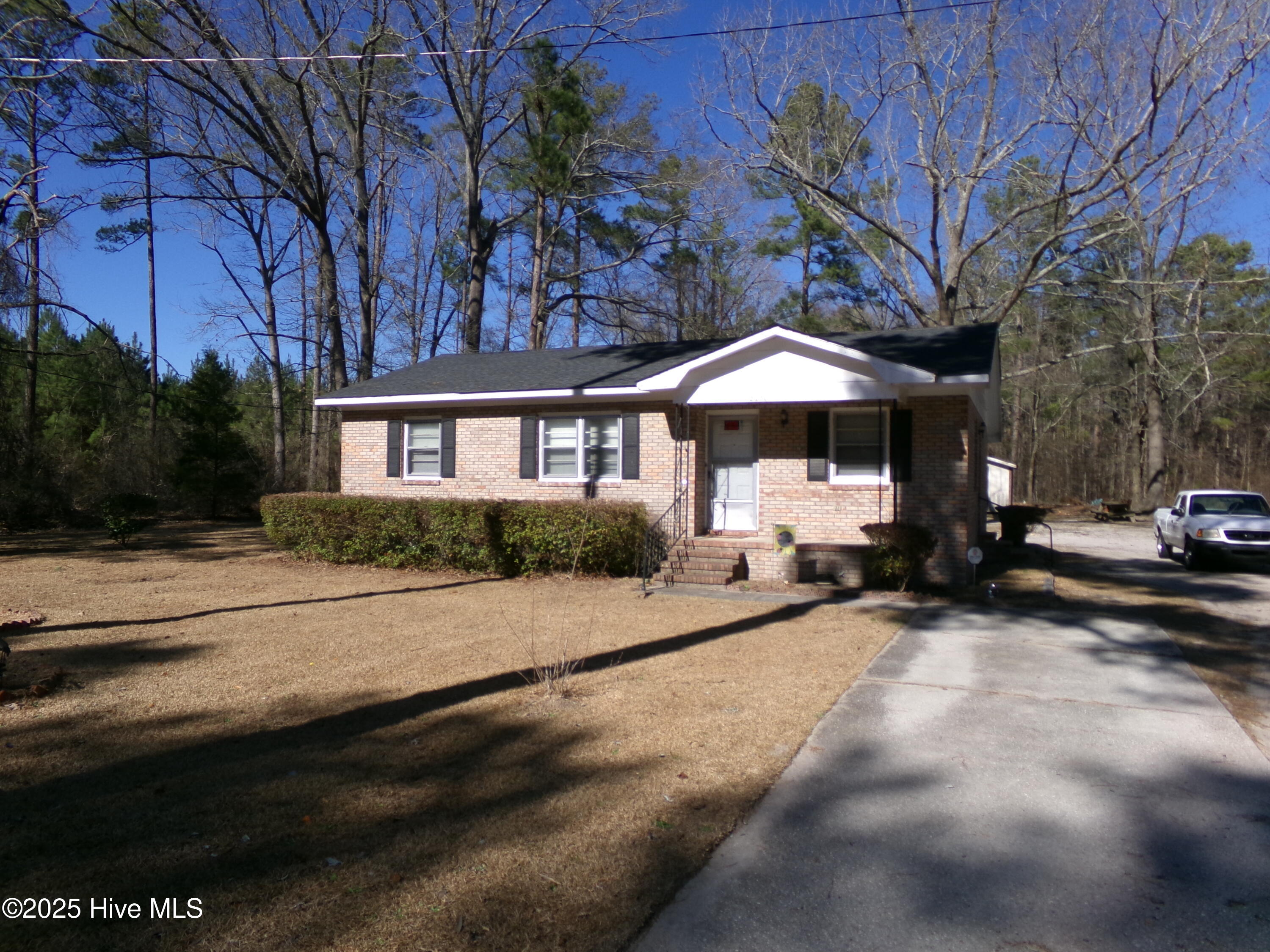 22701 Old Lumberton Road Property Photo
