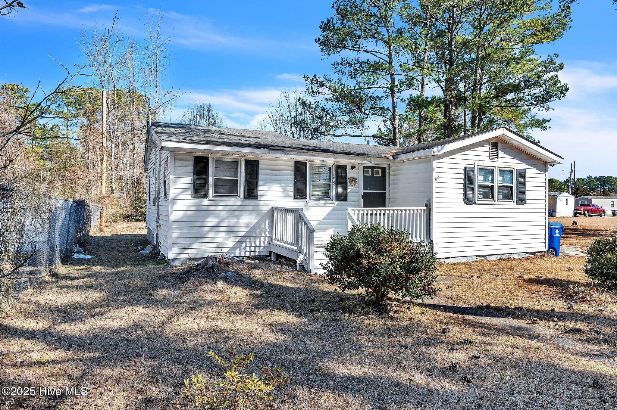 138 B Street Property Photo
