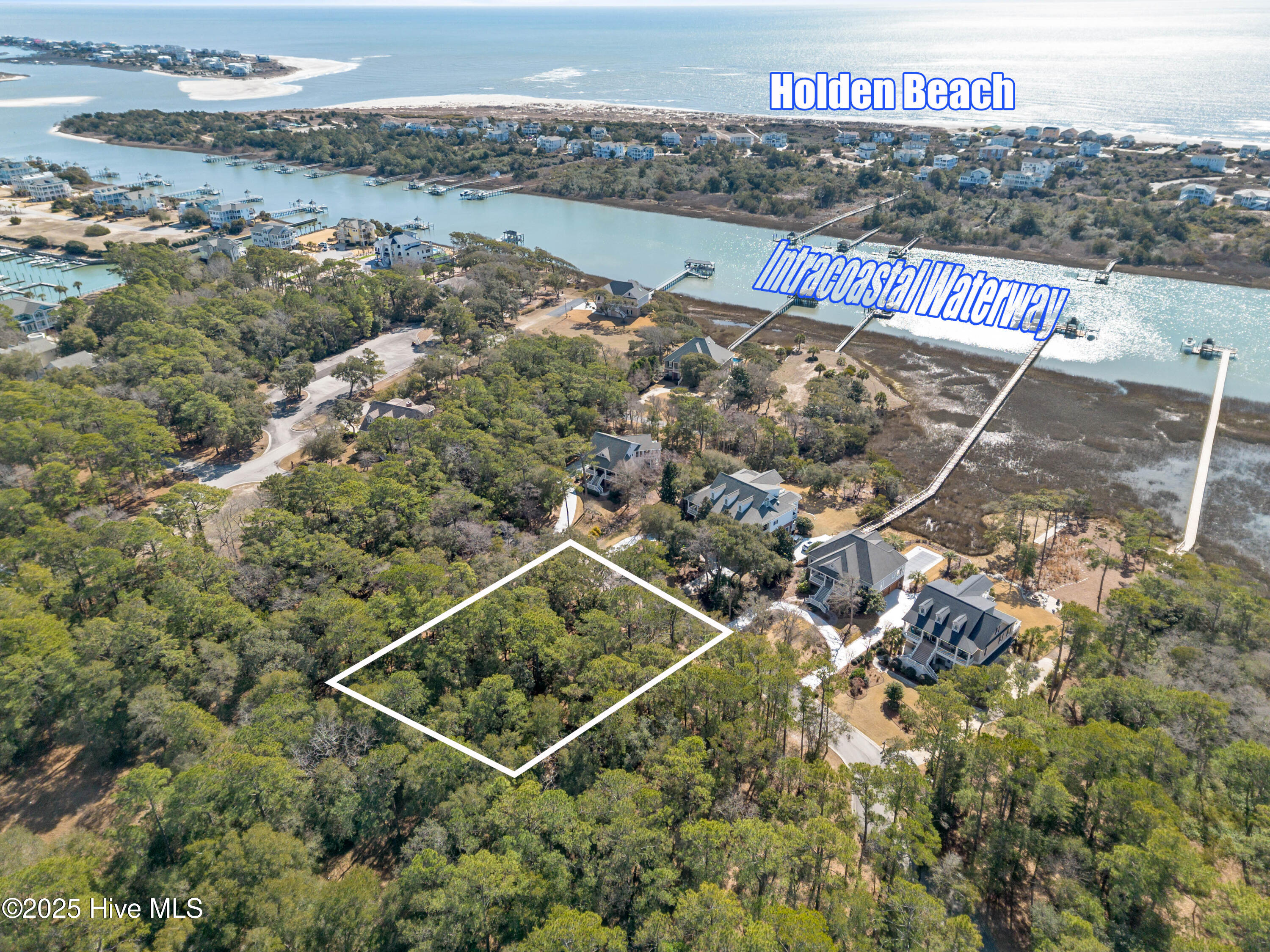 736 Beaufain Street Property Photo 12