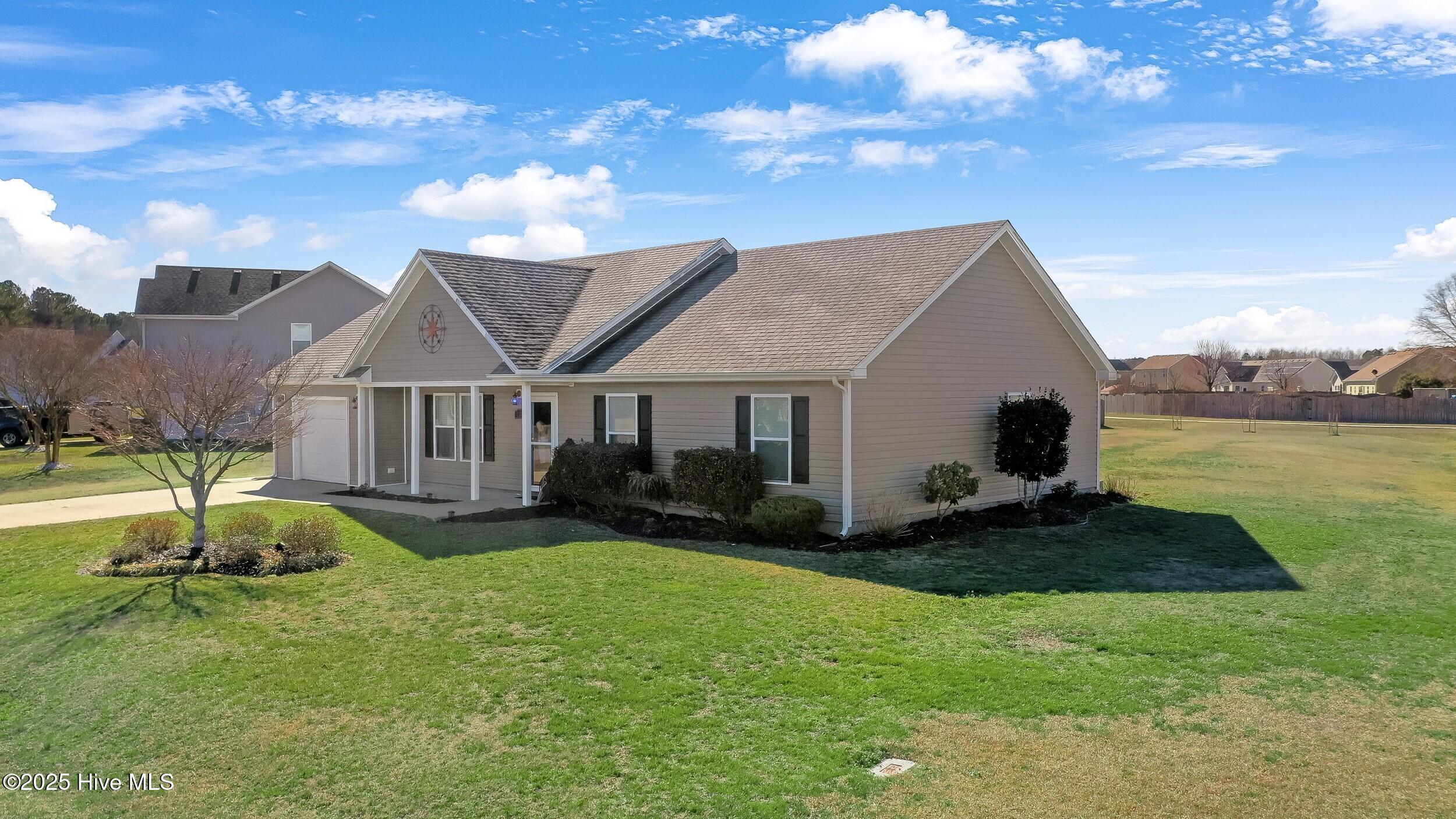 217 Laurel Woods Way Property Photo