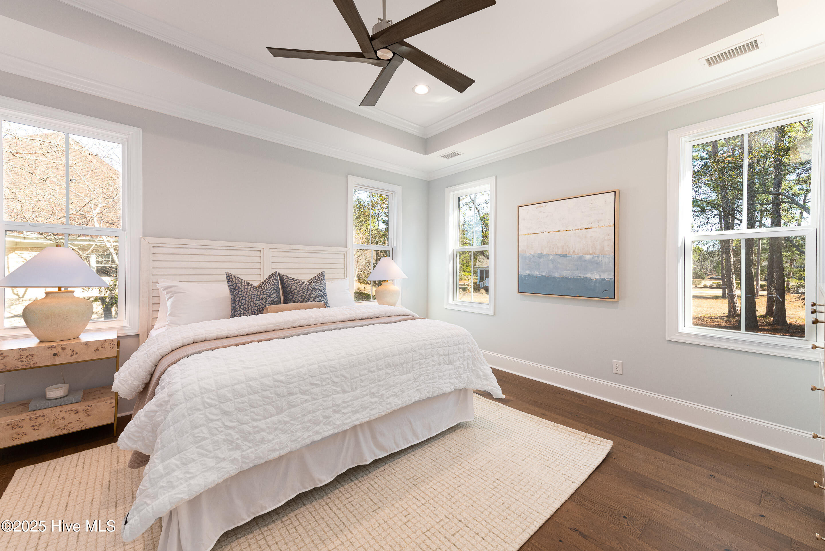 6657 Annesbrook Place Property Photo 10