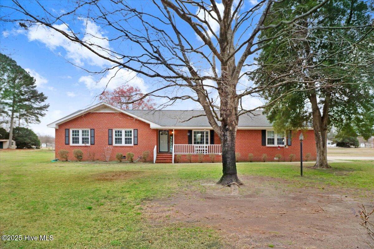 711 Western Wayne Drive Property Photo