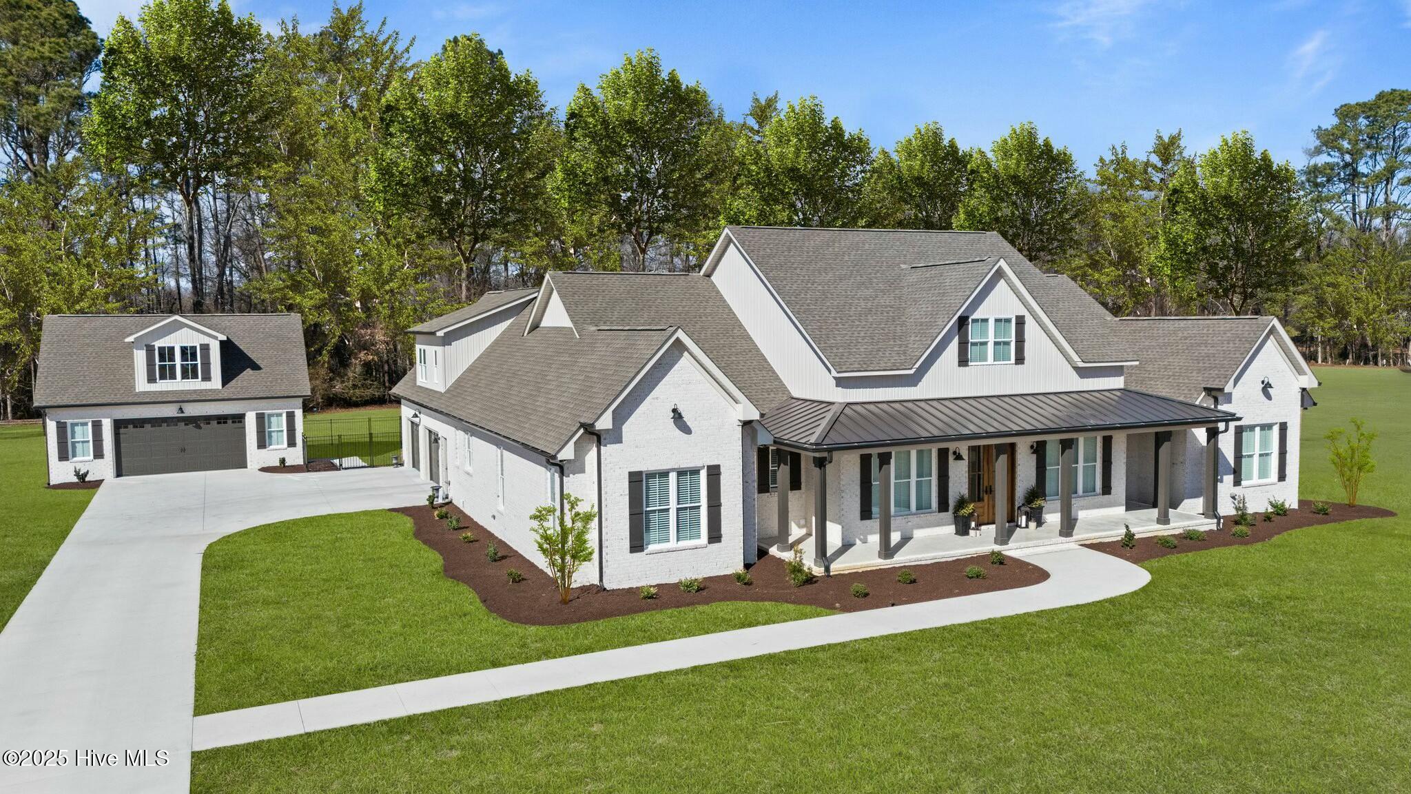 130 Southwind Drive Property Photo
