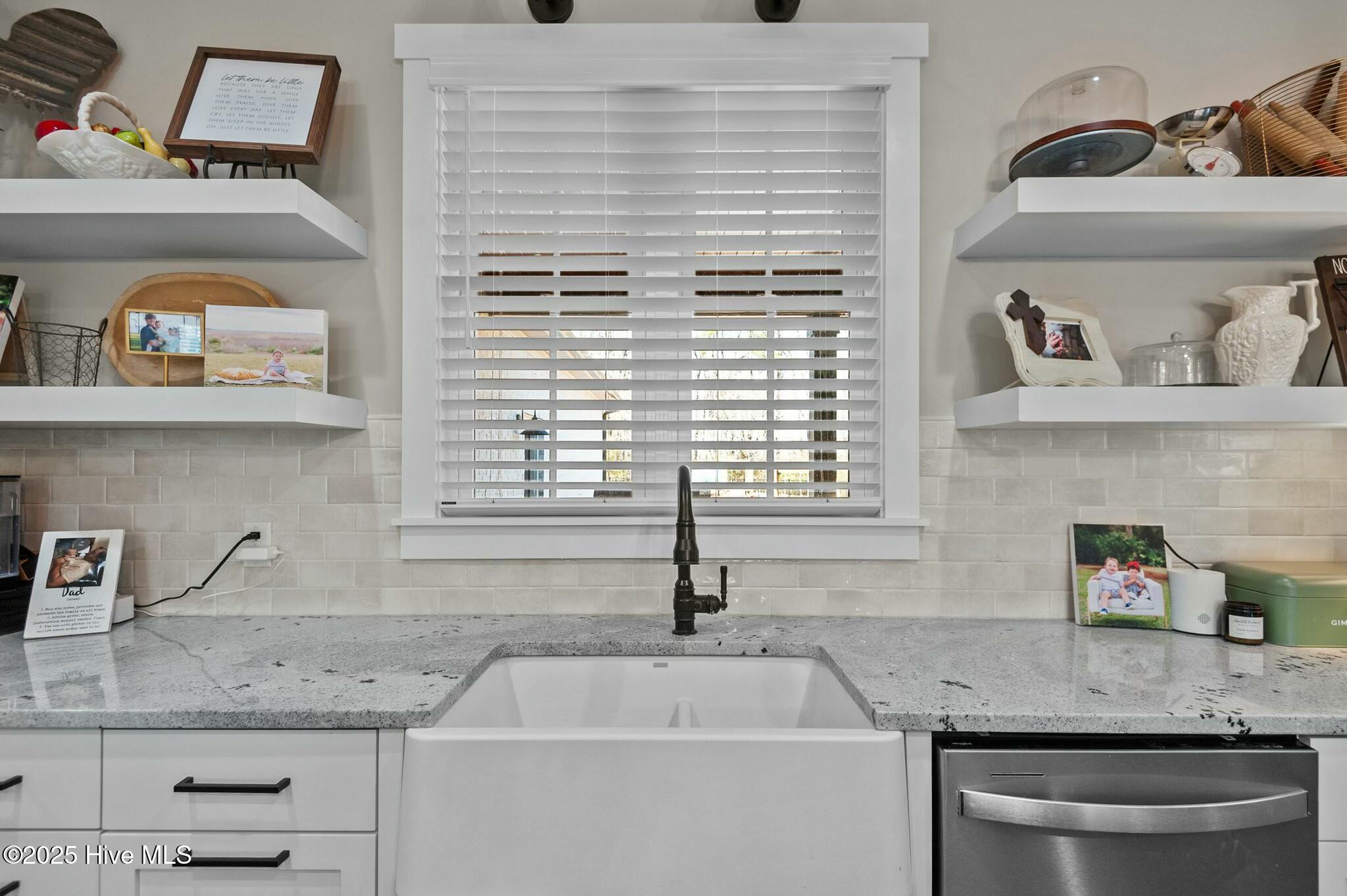 130 Southwind Drive Property Photo 11