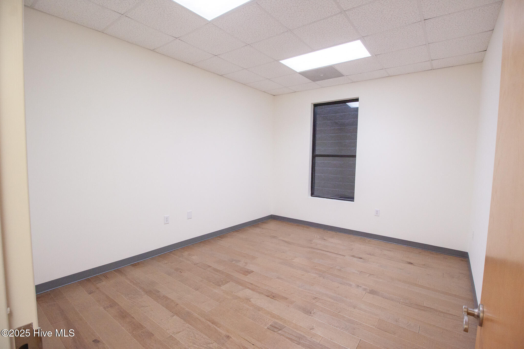 10421 Ligon Mill Road Property Photo 5