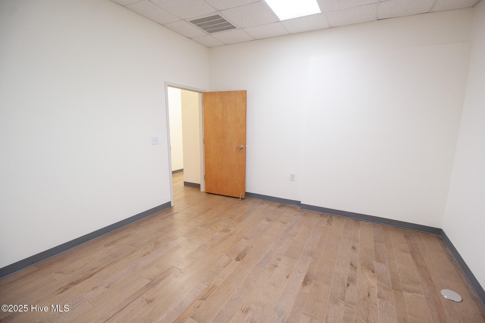 10421 Ligon Mill Road Property Photo 10